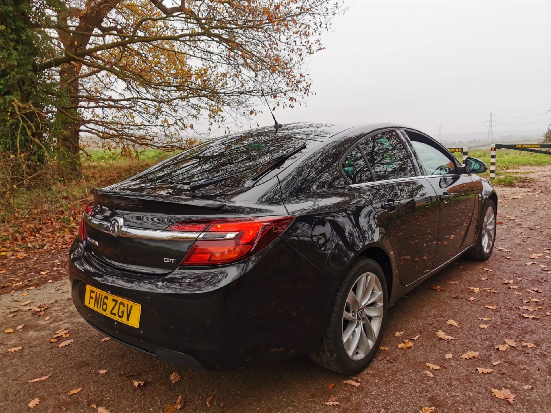 2016 VAUXHALL INSIGNIA SRI CDTI S/S BLACK HATCHBACK *NO VAT* - Image 6 of 22