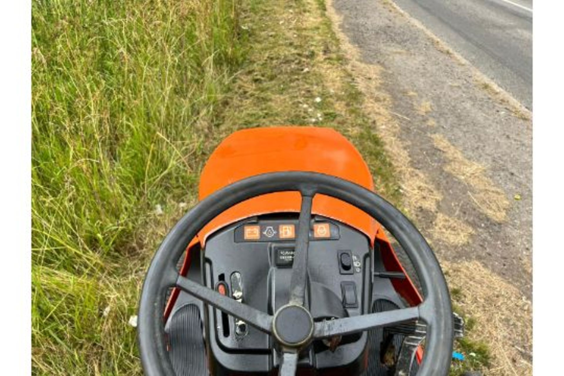 Kubota G2160 Diesel Ride On Mower *PLUS VAT* - Image 10 of 12