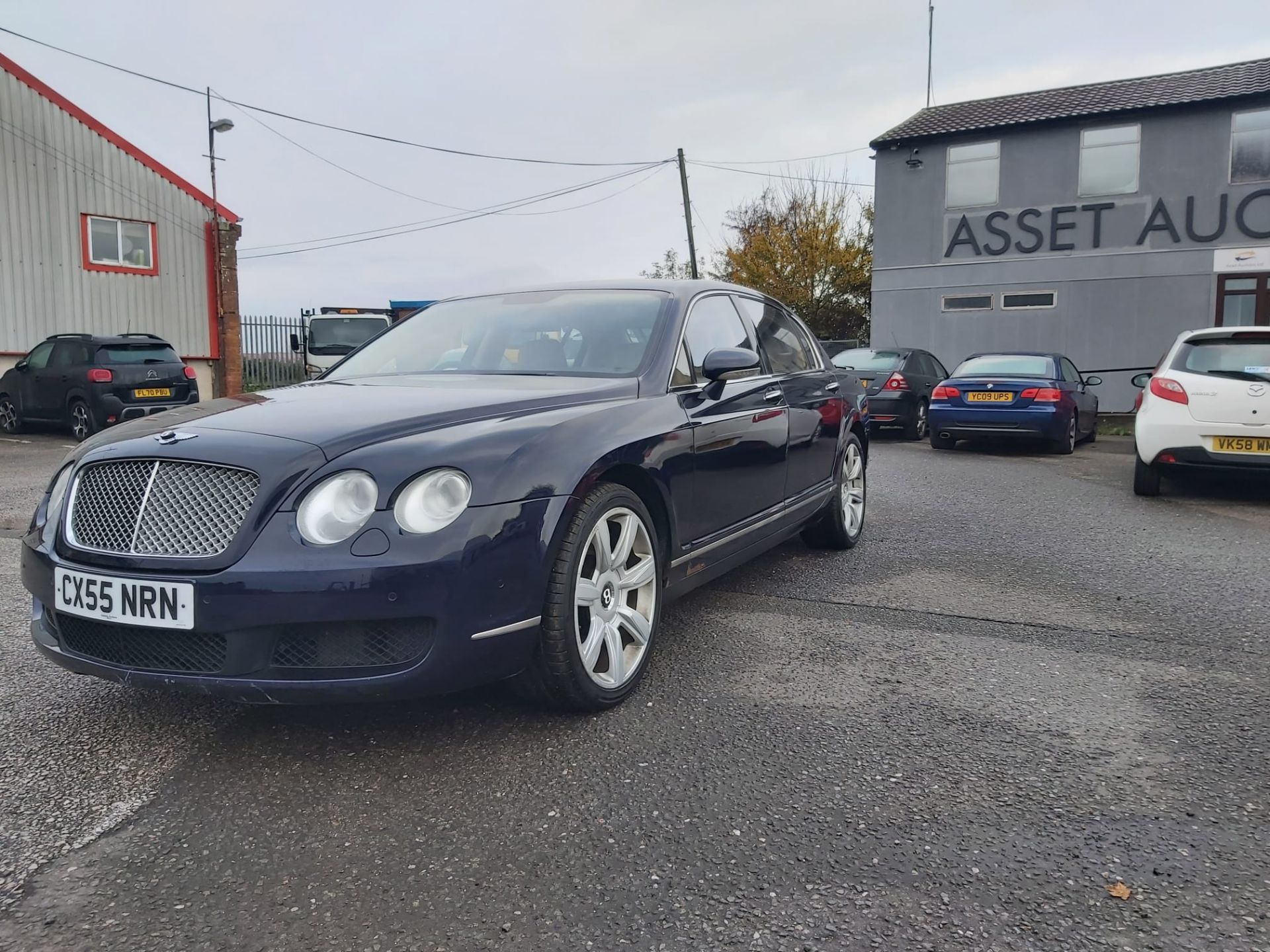 2005/55 BENTLEY CONTINENTAL FLYING SPUR A BLUE SALOON *NO VAT* - Image 2 of 12