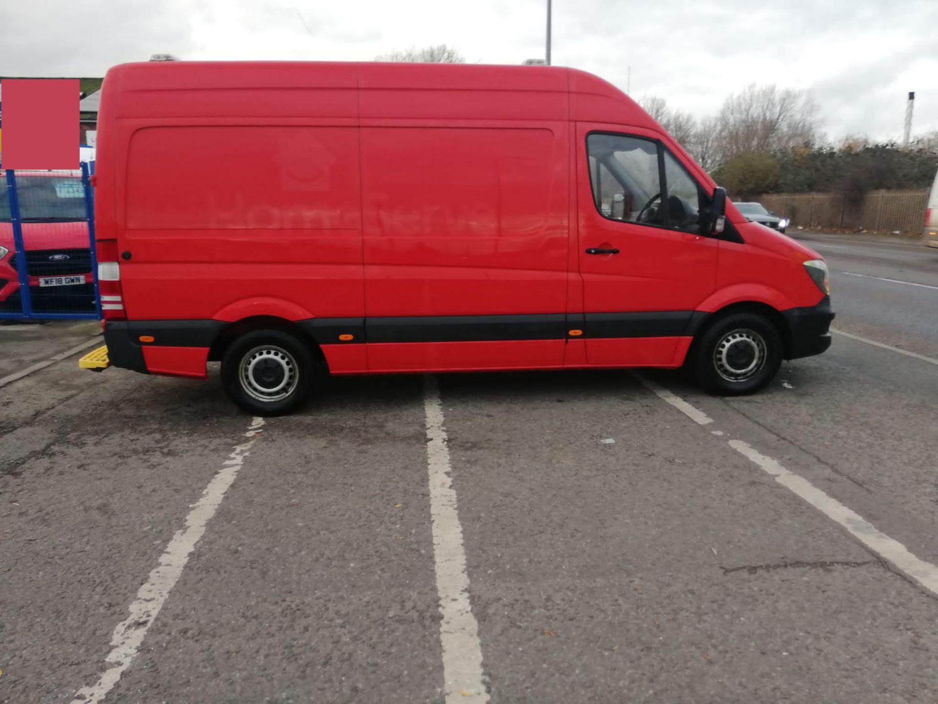 2017 MERCEDES-BENZ SPRINTER 314CDI RED MWB VAN 93,000 MILES *PLUS VAT* - Image 4 of 9