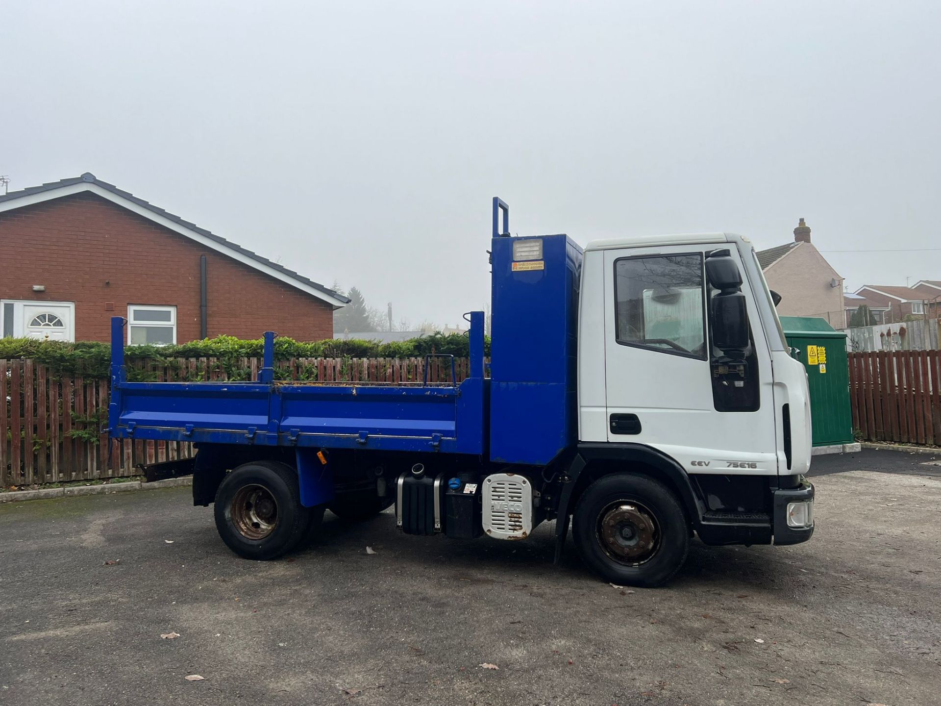 2012 IVECO EUROCARGO 75E15 EEV TIPPER *PLUS VAT* - Image 3 of 8