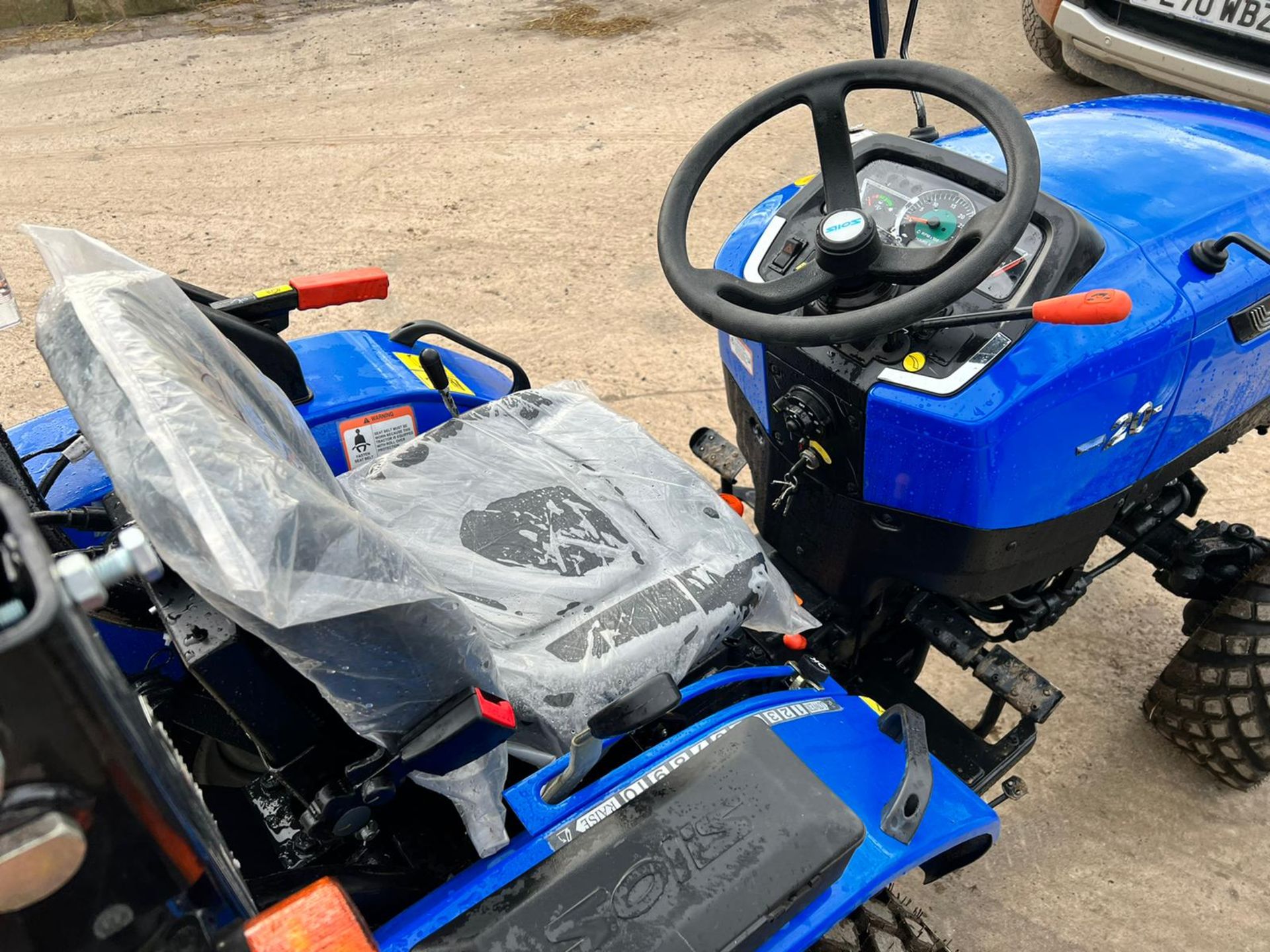 New And Unused Solis 20 Diesel 4WD Compact Tractor, Runs Drives And Works *PLUS VAT* - Image 11 of 15