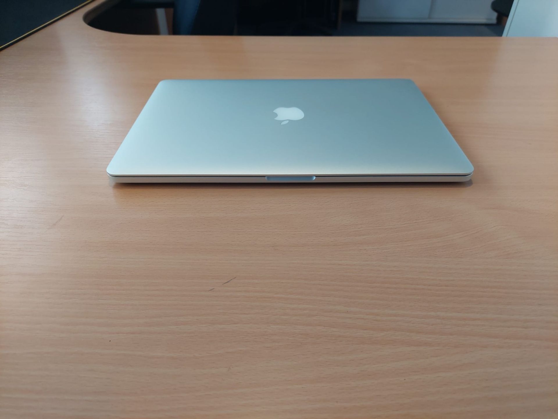 Apple 2015 Macbook Pro Retina w/ 15 Inch Display and Intel i7 CPU *NO VAT* - Image 7 of 13