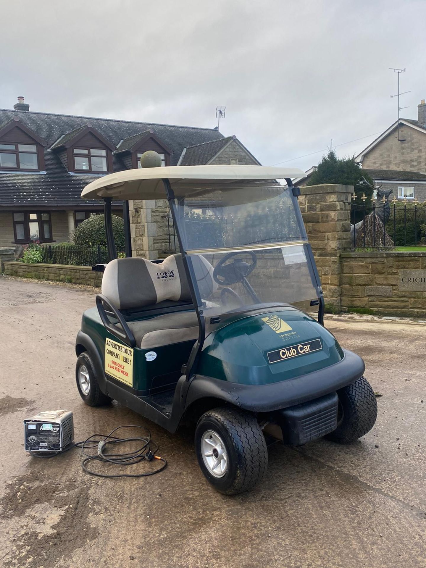 CLUB CAR BATTERY GOLF CART WITH CHARGER *PLUS VAT*