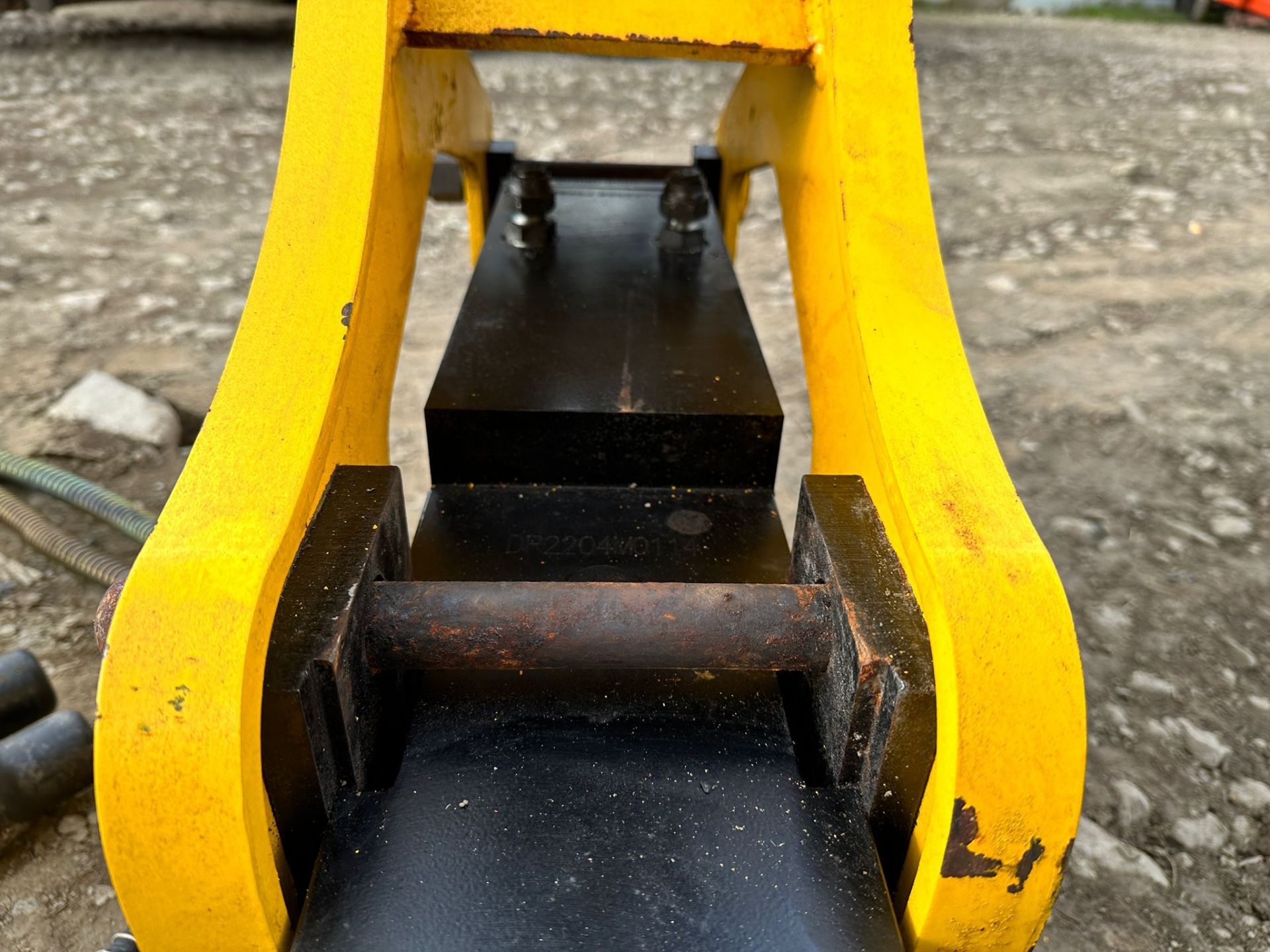 New And Unused Bilaike 680 Hydrualic Rock Breaker 45mm Pins,Suitable For 5-8 Ton Excavator*PLUS VAT* - Image 7 of 8