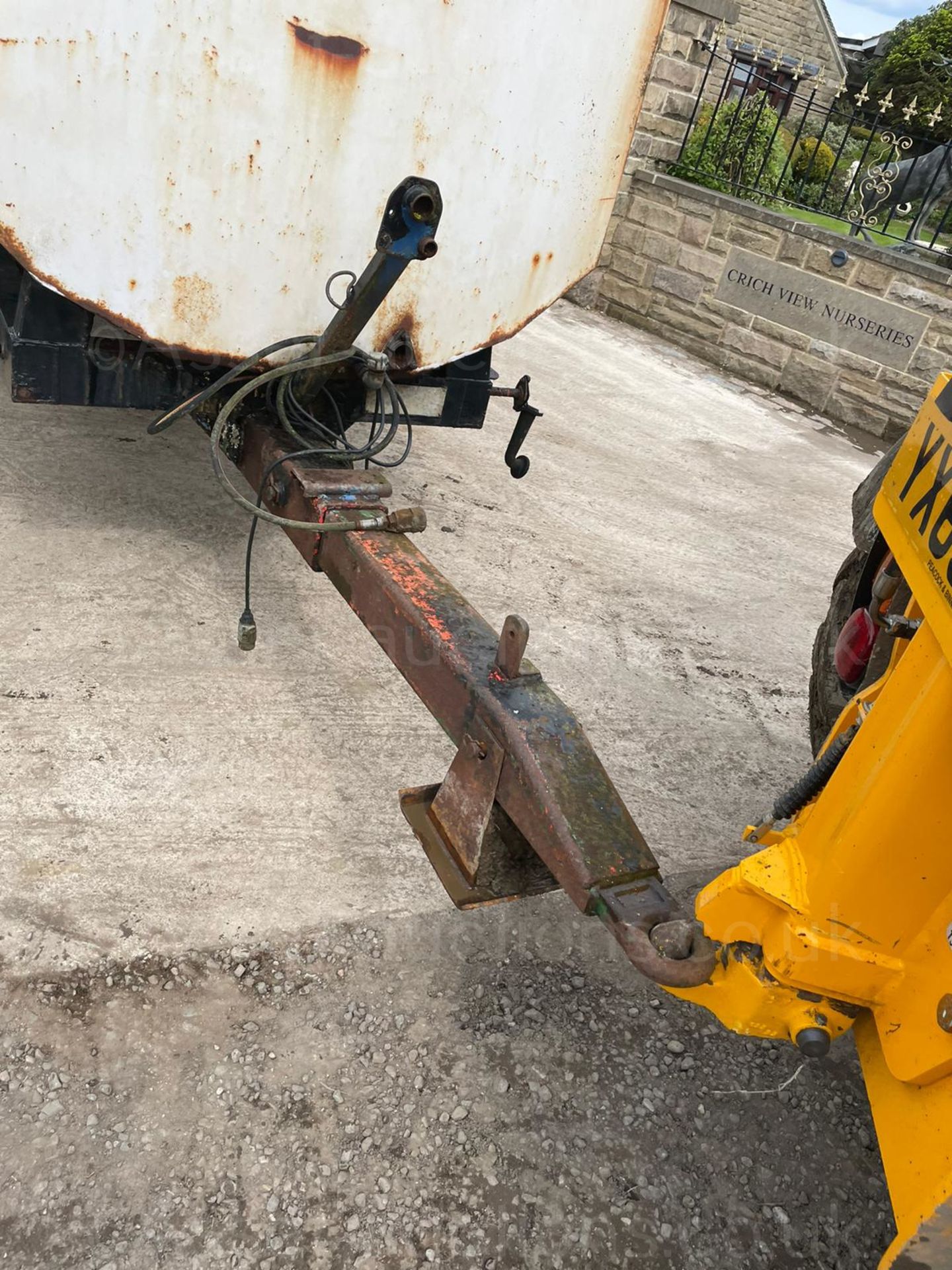 SINGLE AXLE WATER BOWSER TRAILER *PLUS VAT* - Image 7 of 12