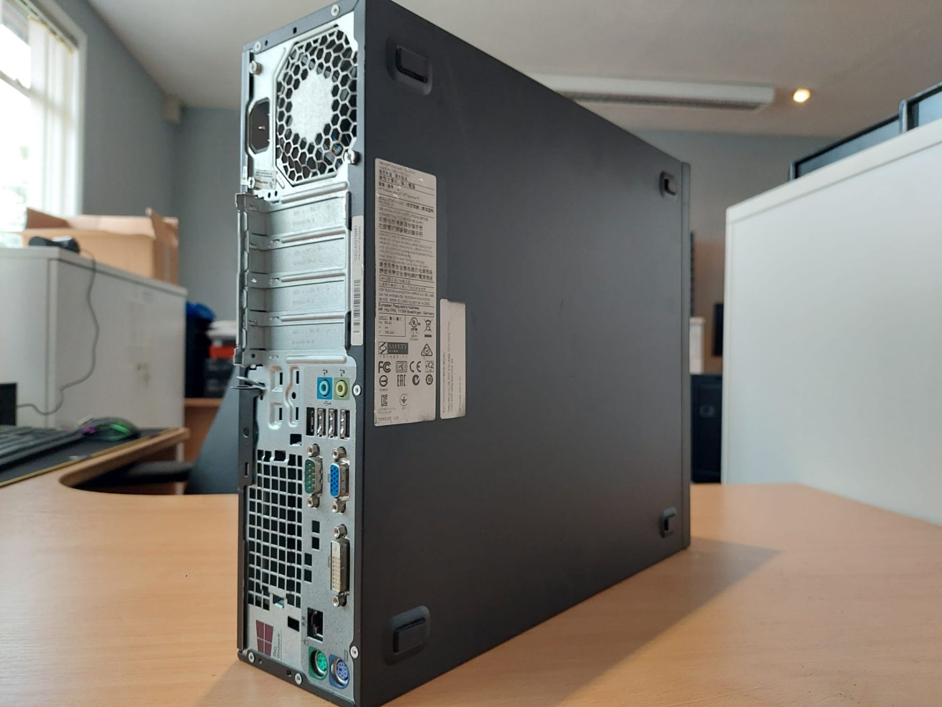 Modern HP Elitedesk PC, No Hard Drive *NO VAT* - Image 6 of 7