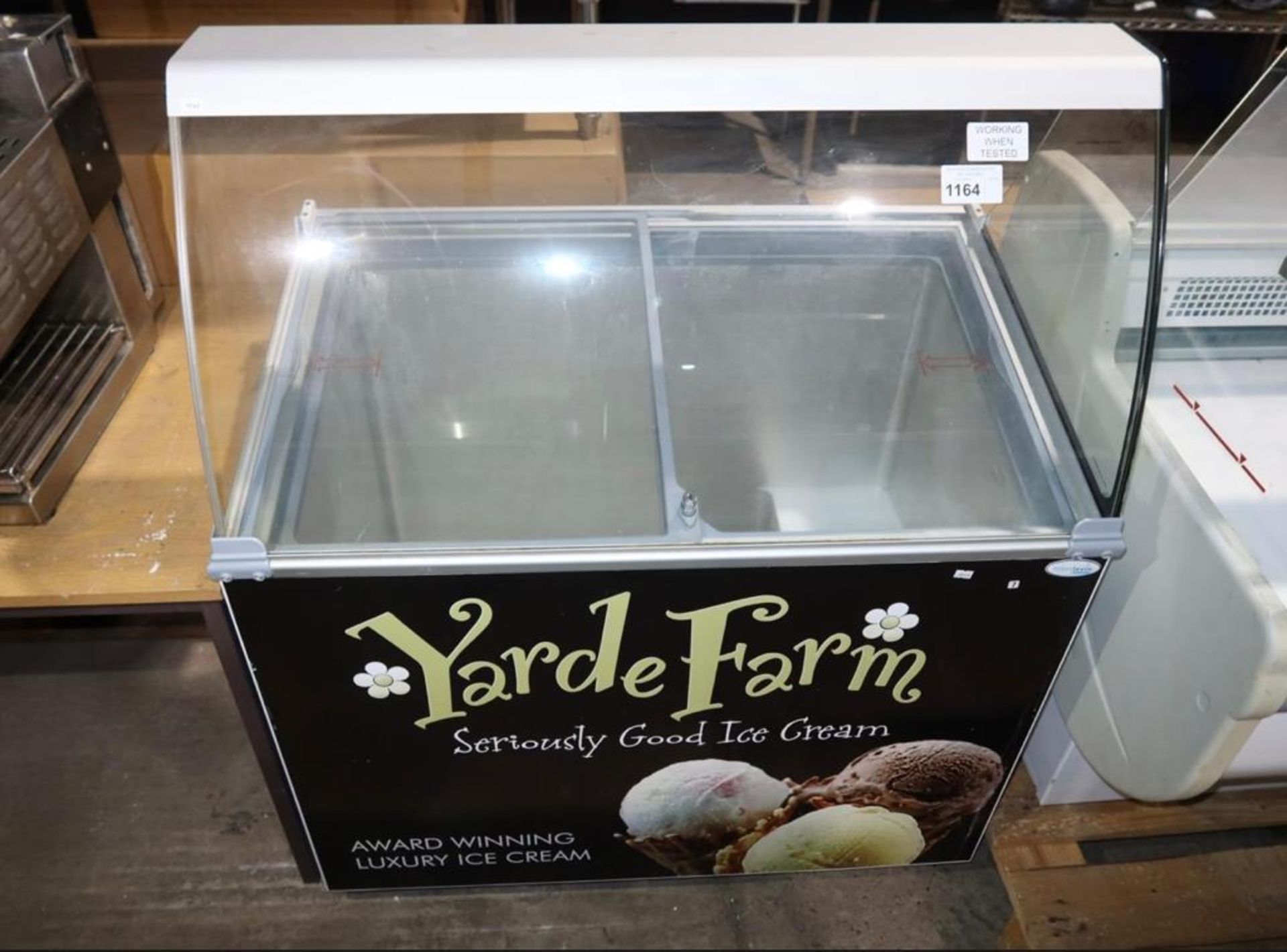 ICE CREAM DISPLAY UNIT *NO VAT*