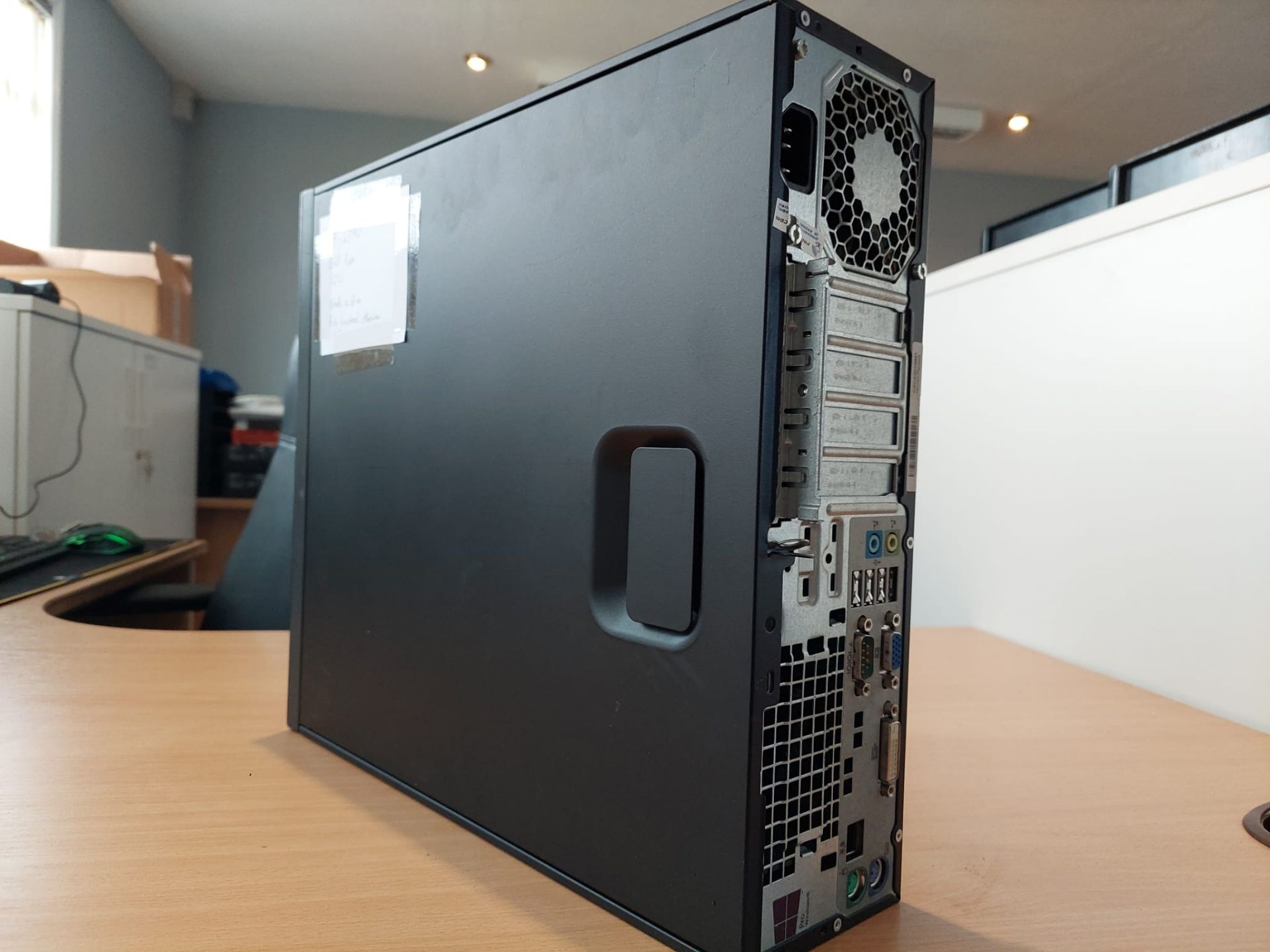 Modern HP Elitedesk PC, No Hard Drive *NO VAT* - Image 5 of 7