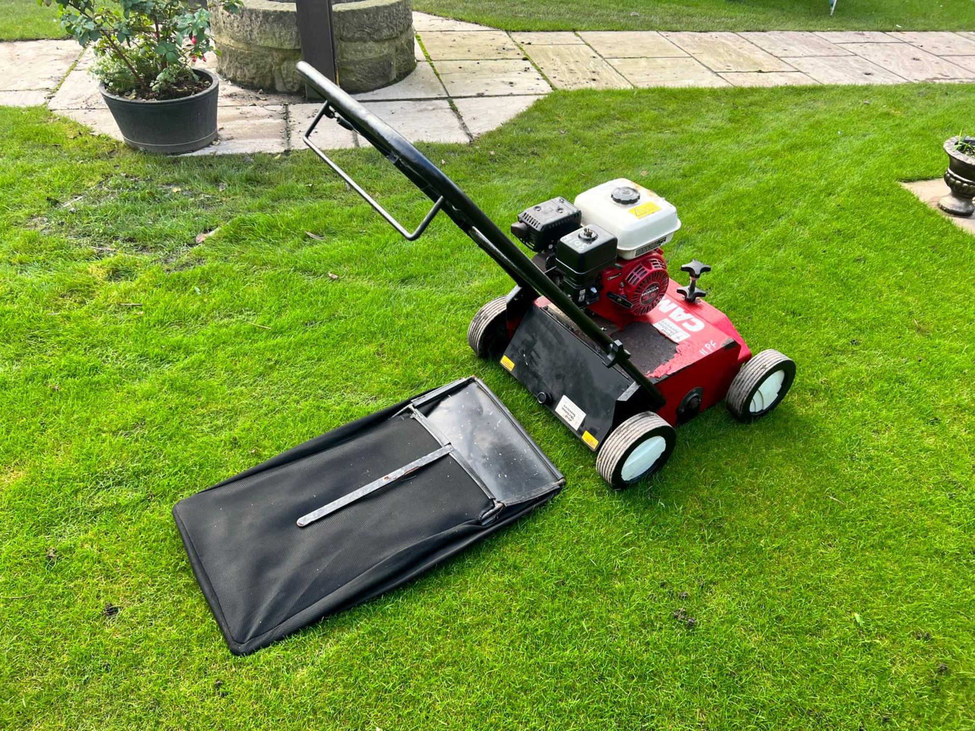 Camon Lawn Scarifier With Collection Box *PLUS VAT* - Image 8 of 8