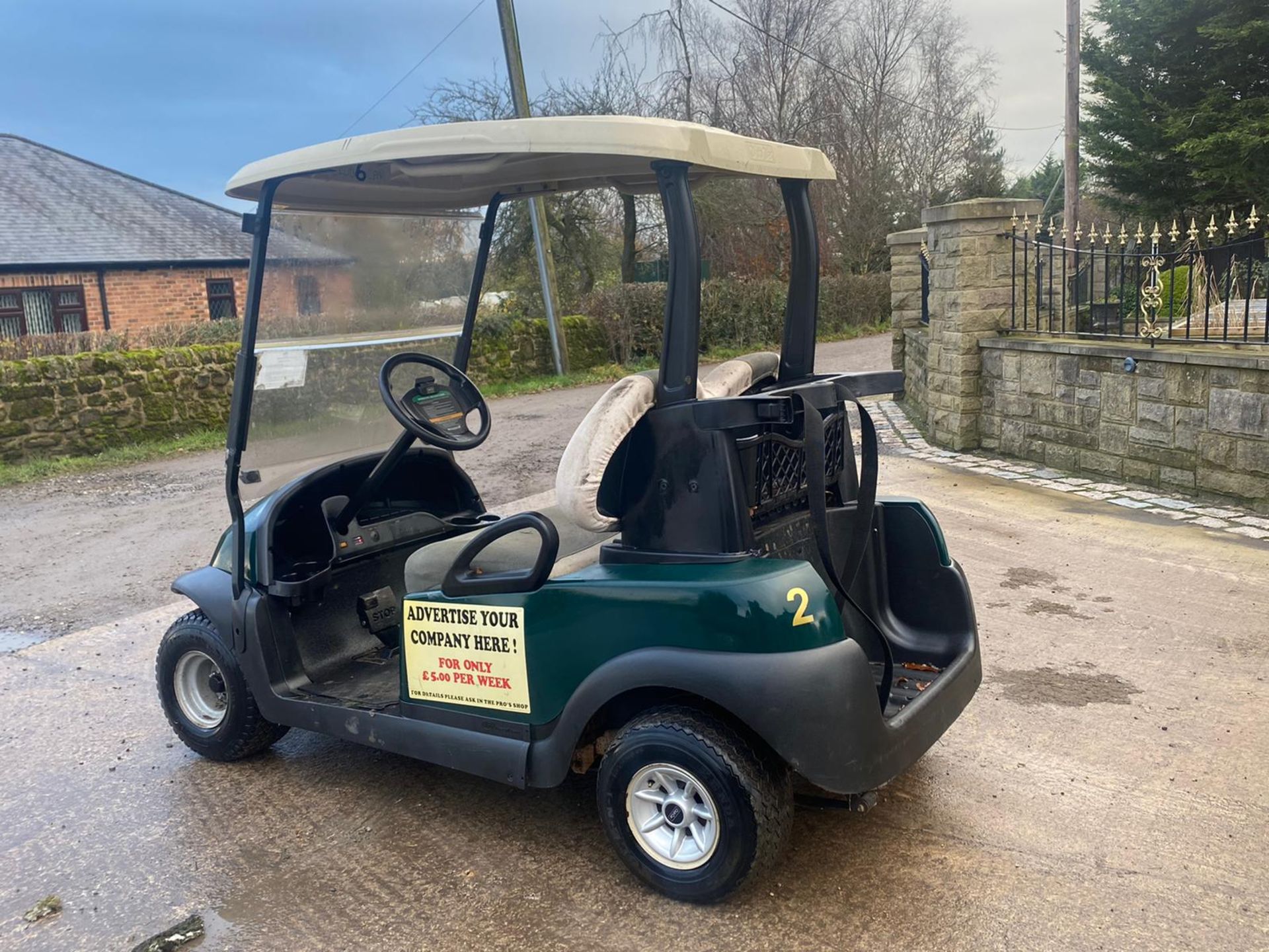 CLUB CAR BATTERY GOLF CART WITH CHARGER *PLUS VAT* - Image 7 of 8