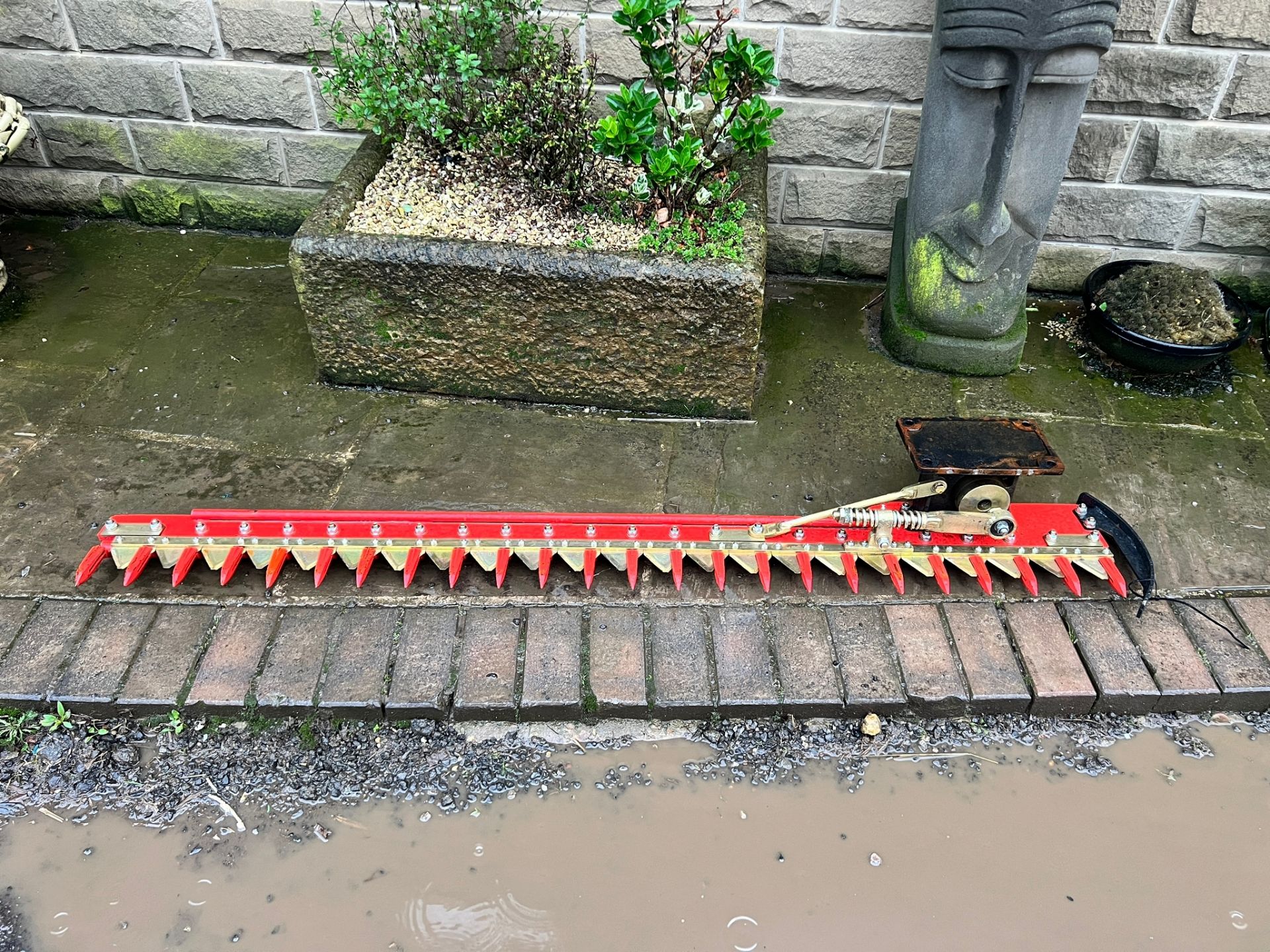 New And Unused Kubota Orange 1.8 Metre Finger Bar Mower With 30mm Headstock *PLUS VAT* - Image 3 of 9