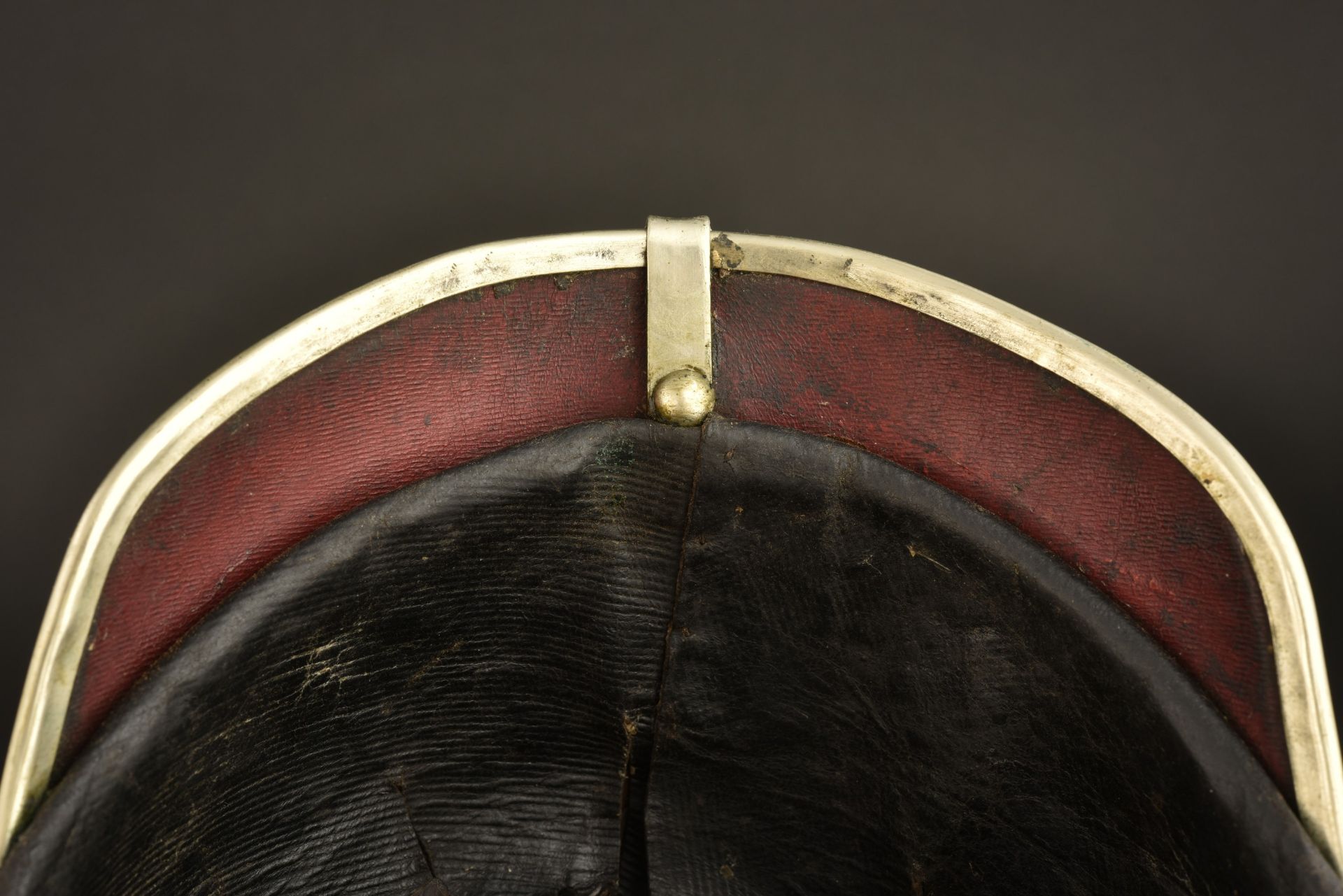 Casque a pointe de sous-officier de Police. German Police senior NCO spiked helmet - Image 2 of 5