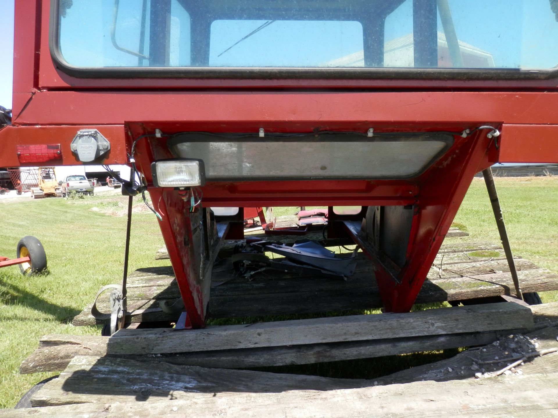 IH CAB 6CM (Removed from IH 1566 Tractor) - Image 8 of 10
