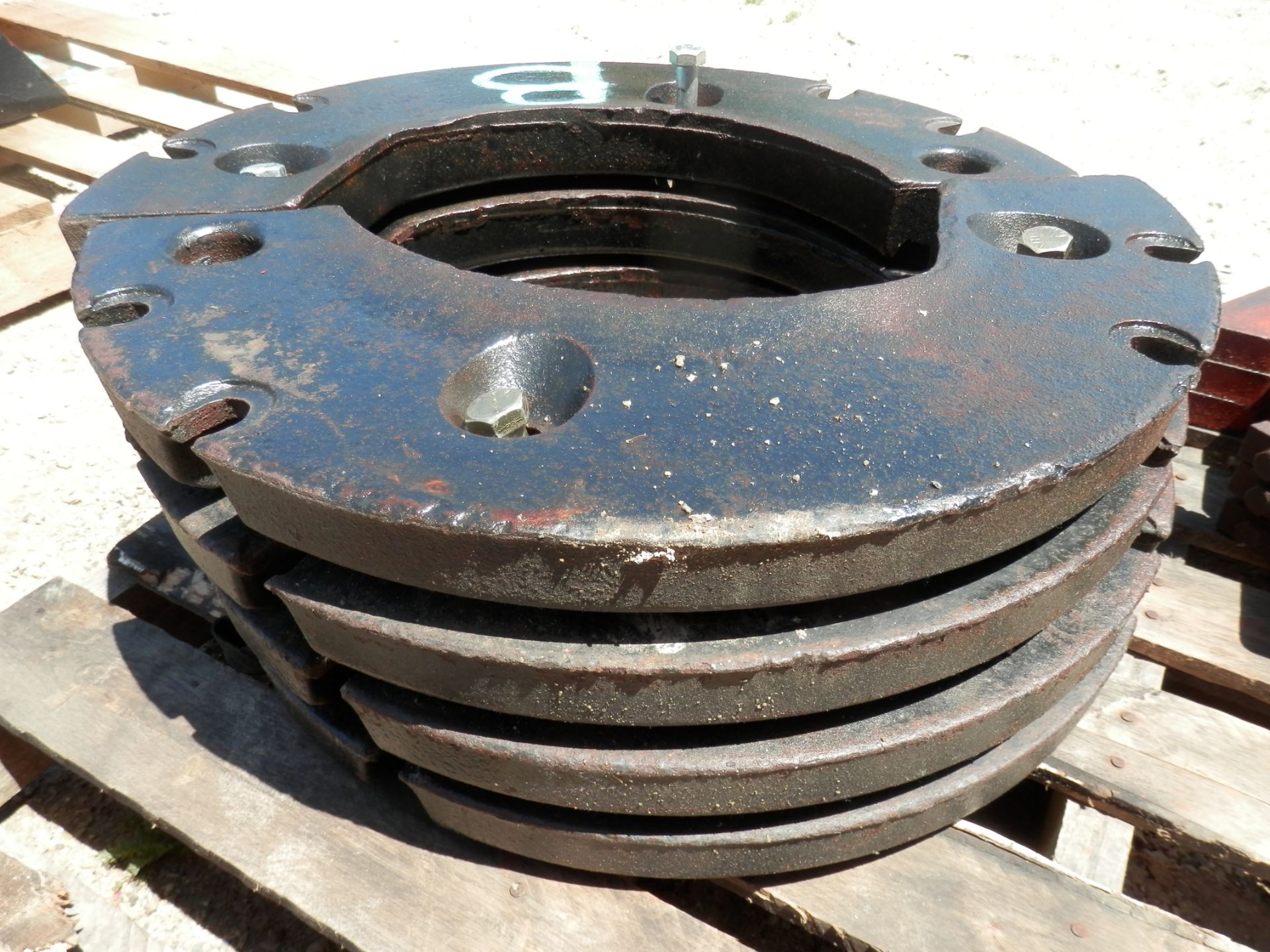 WEIGHTS B-(4) Sets BLACK SPLIT REAR WHEEL WEIGHTS, Sold as one unit. - Image 3 of 3