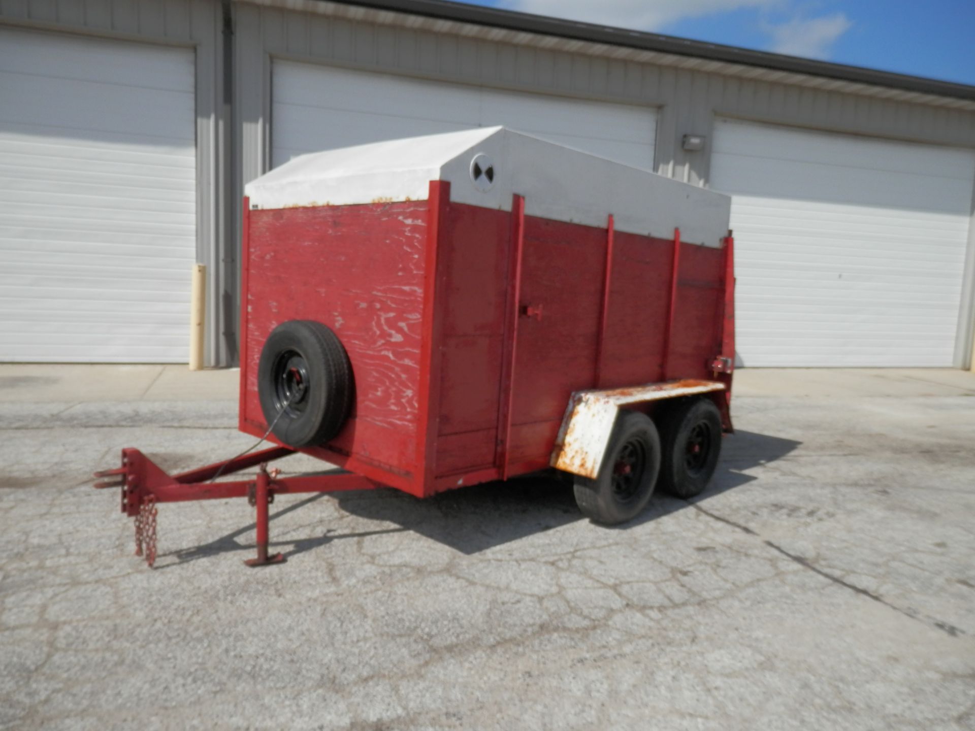 GRUETTS 6x10 CATTLE TRAILER