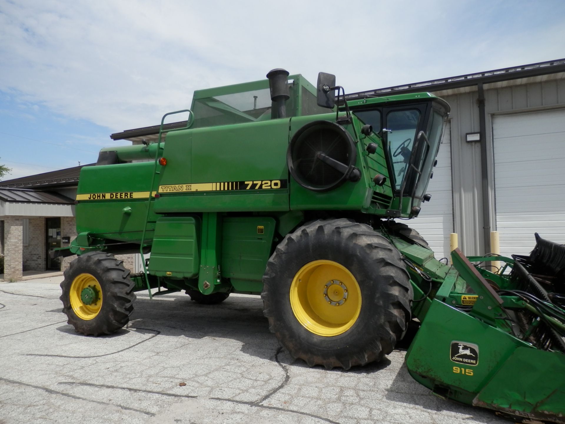 JD 7720 TITAN II DSL RWA COMBINE - Image 6 of 20