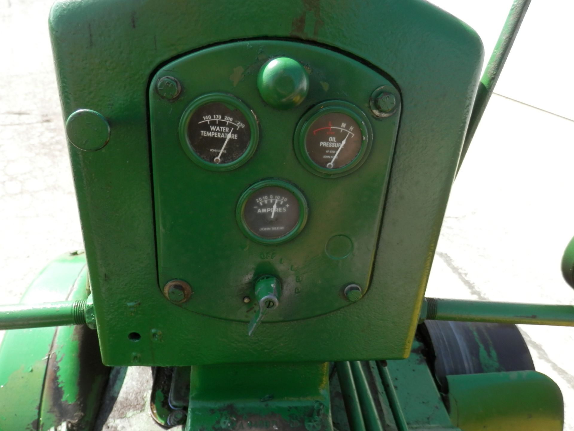 JOHN DEERE 60 TRACTOR, SN6034136 - Image 9 of 14