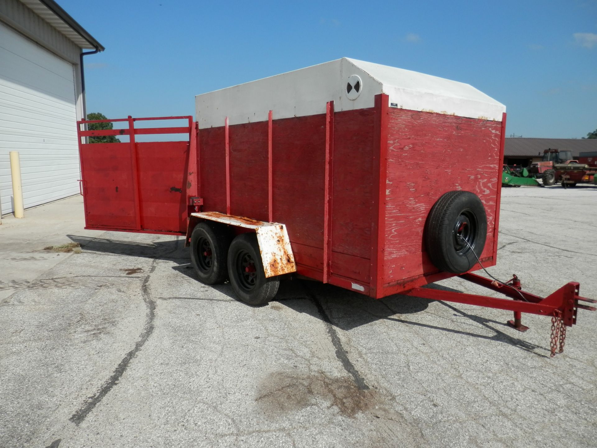 GRUETTS 6x10 CATTLE TRAILER - Image 2 of 6