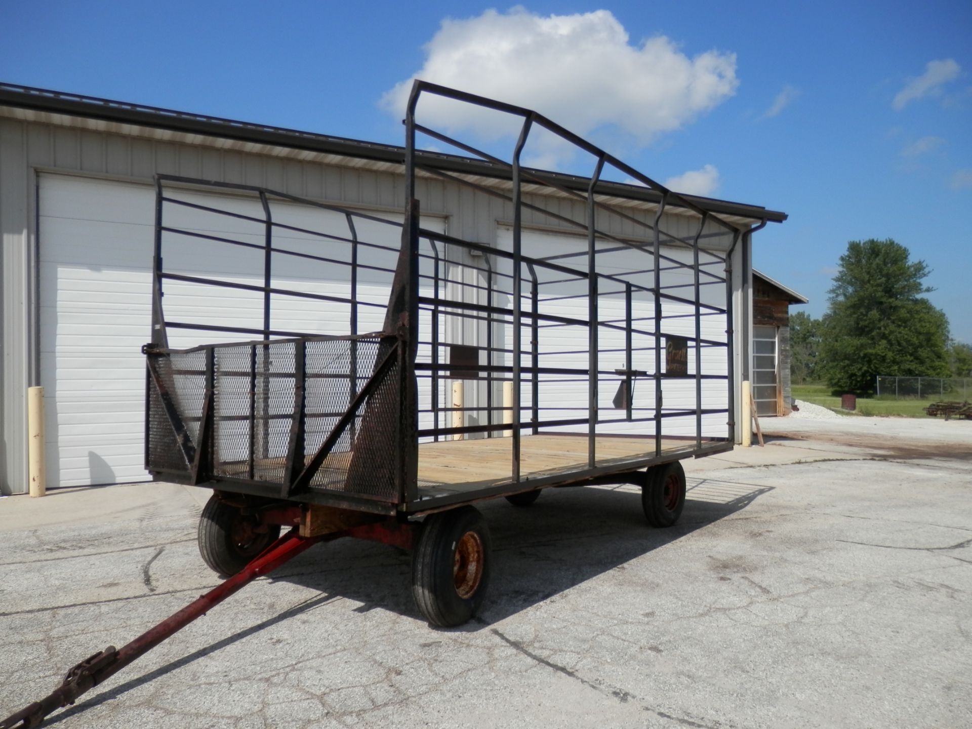 GRUETTS 9x18' STEEL SIDE KICK BALE WAGON