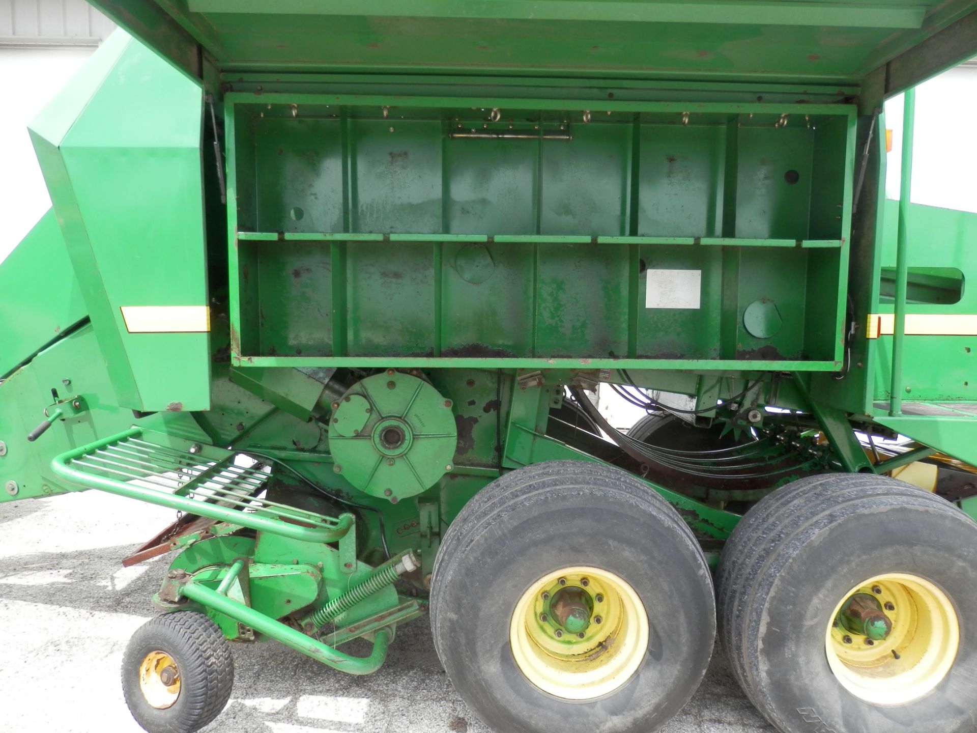 JOHN DEERE 100 BIG SQUARE BALER - Image 8 of 8