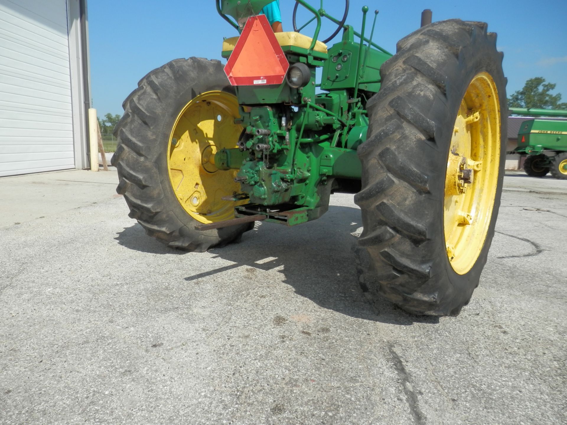 JOHN DEERE 60 TRACTOR, SN6034136 - Image 3 of 14