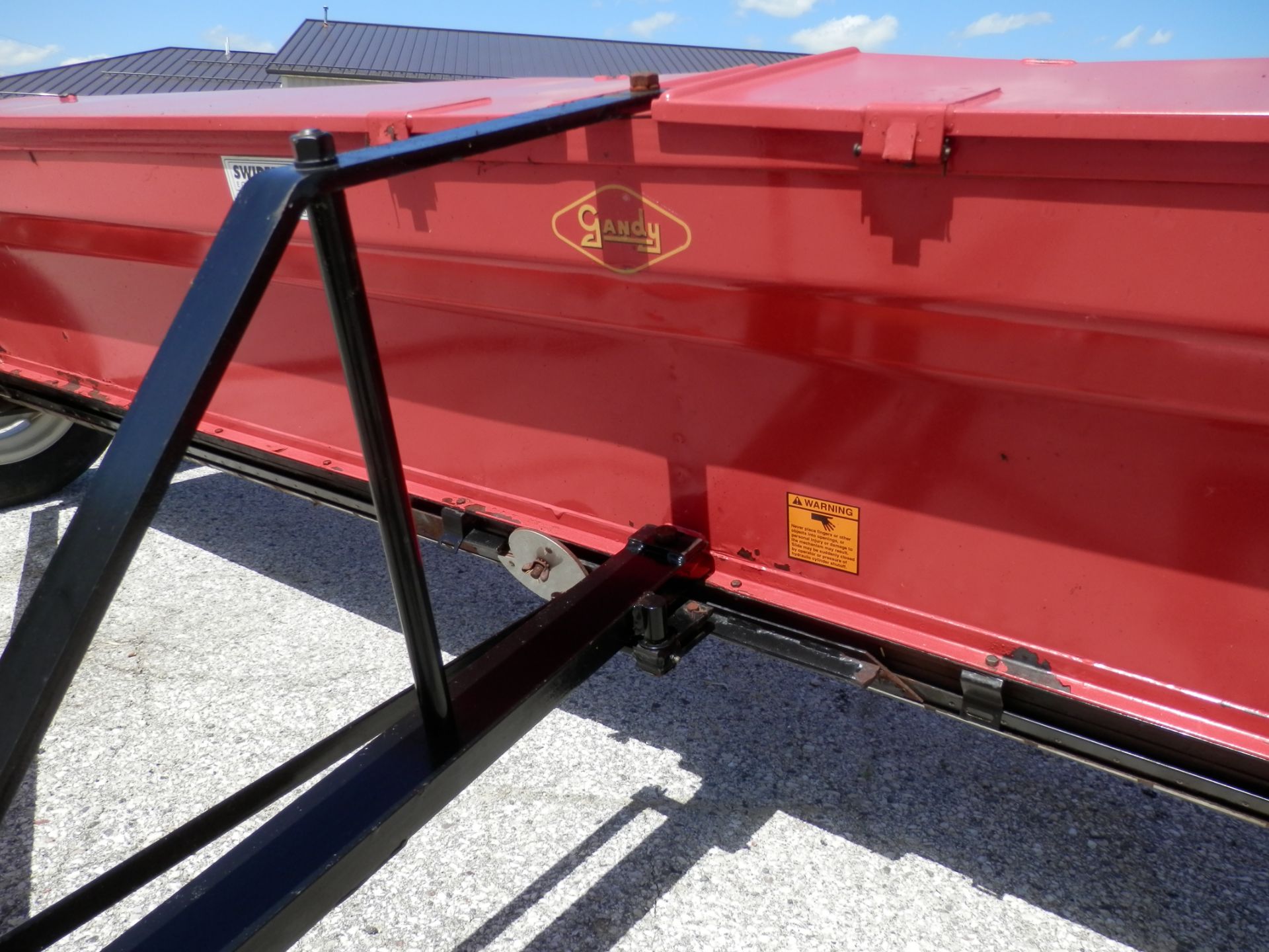 GANDY SERIES 10T 12' DROP SPREADER - Image 6 of 10