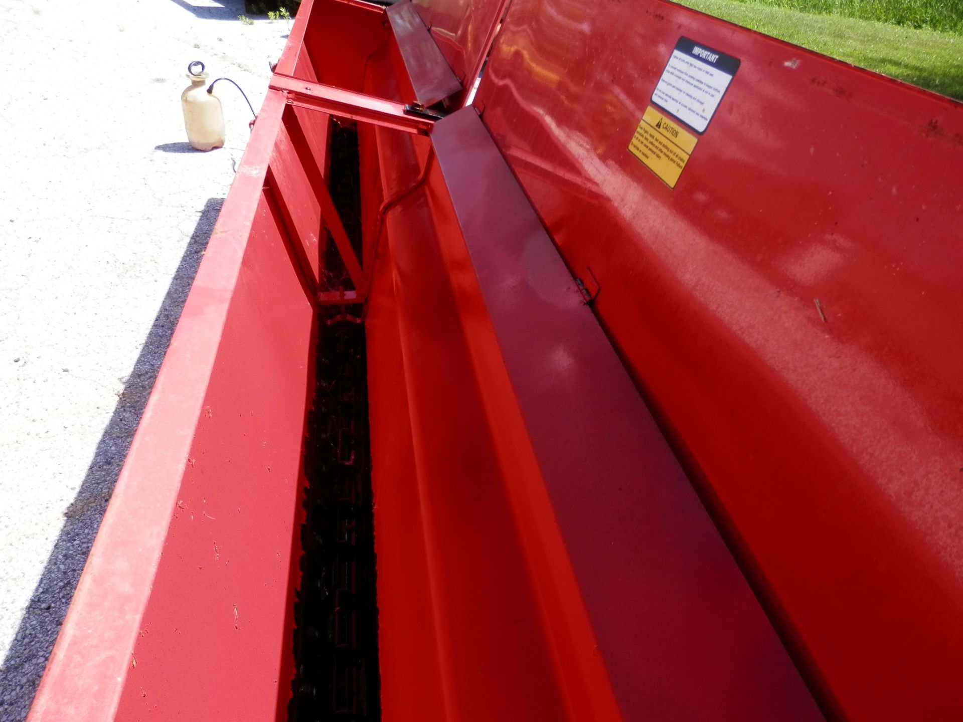 GANDY SERIES 10T 12' DROP SPREADER - Image 9 of 10