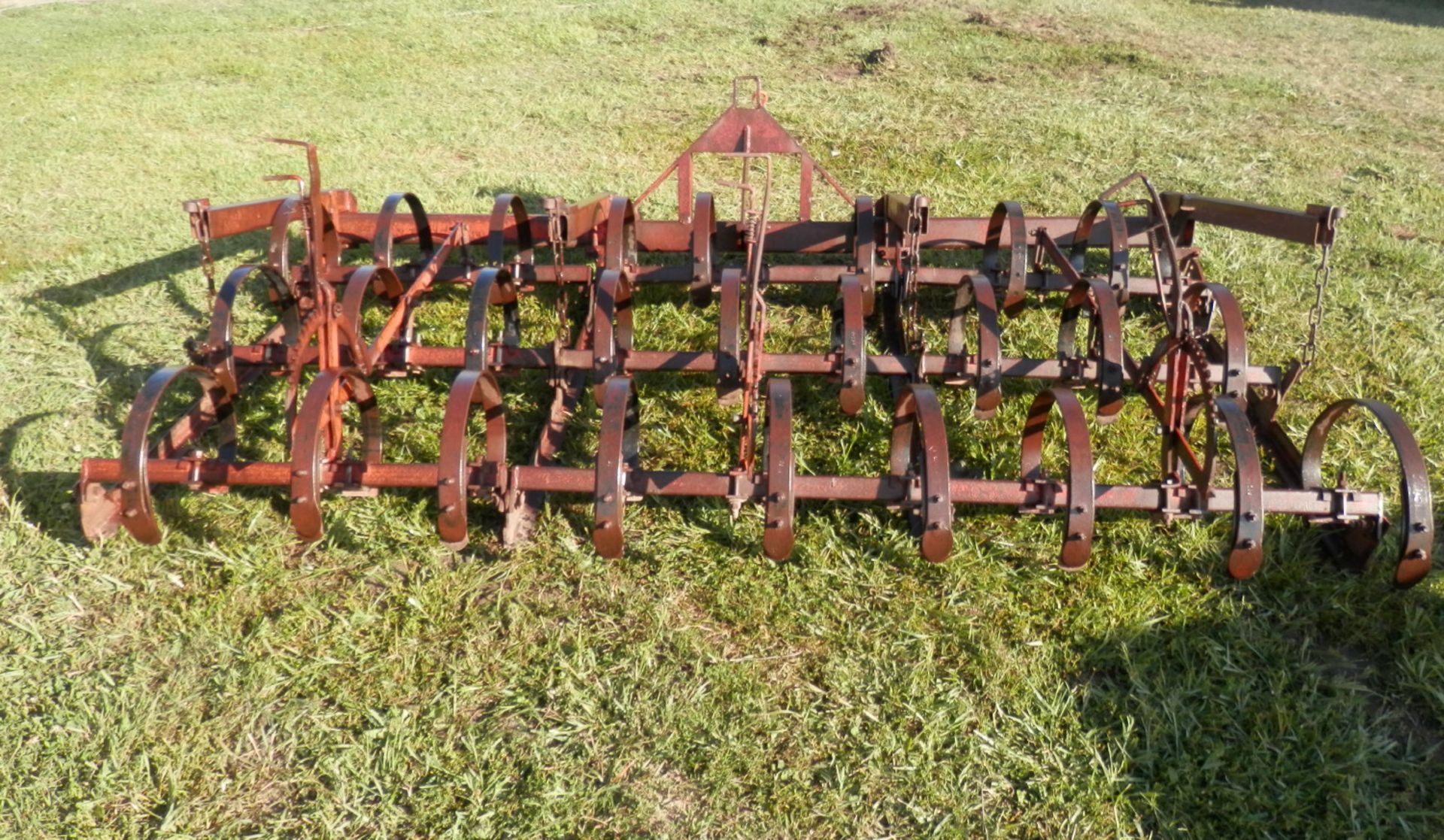 CUSTOM 3 PT 9-FT. FIELD CULTIVATOR - Image 2 of 4