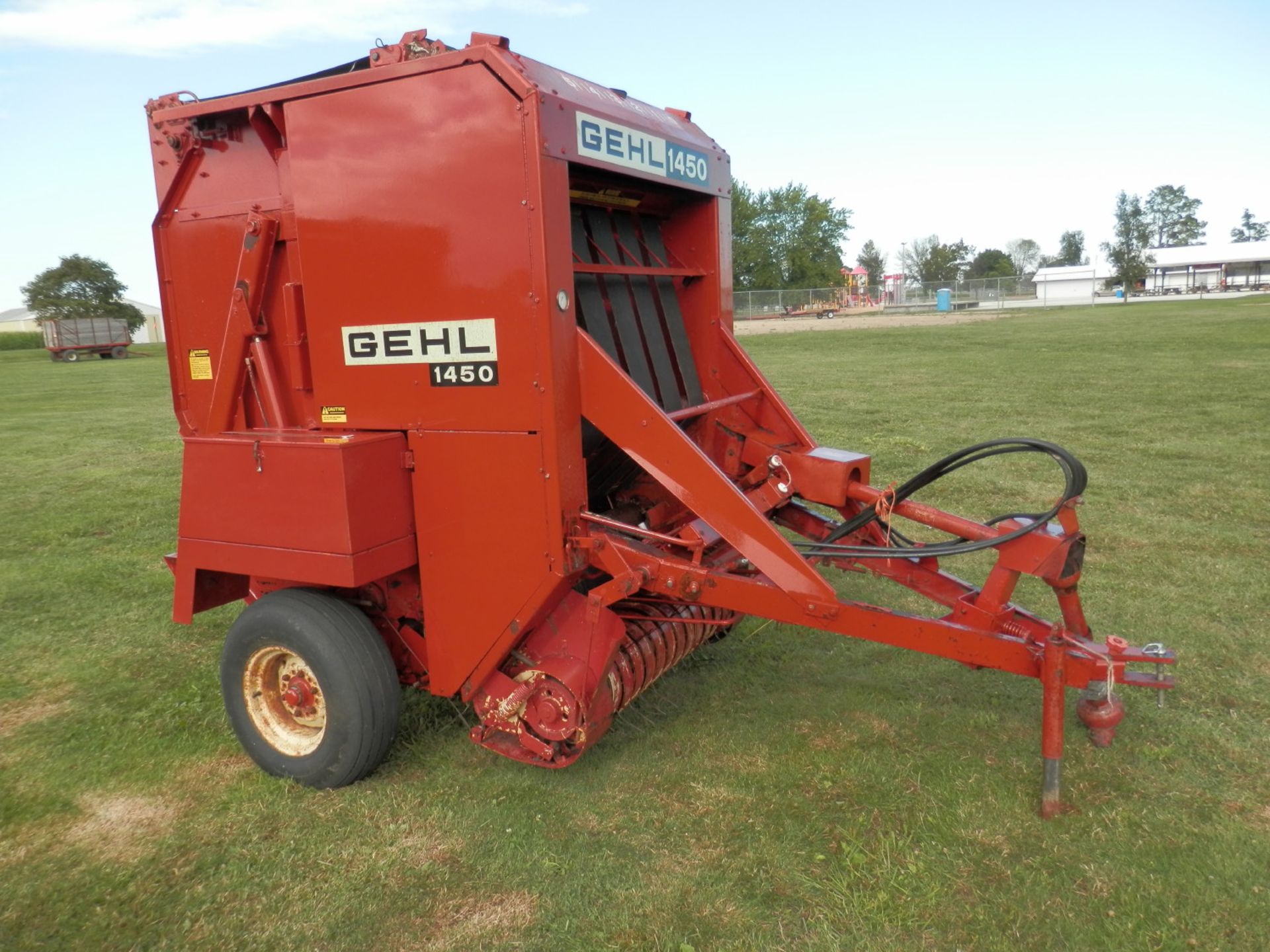 GEHL 1450 ROUND BALER