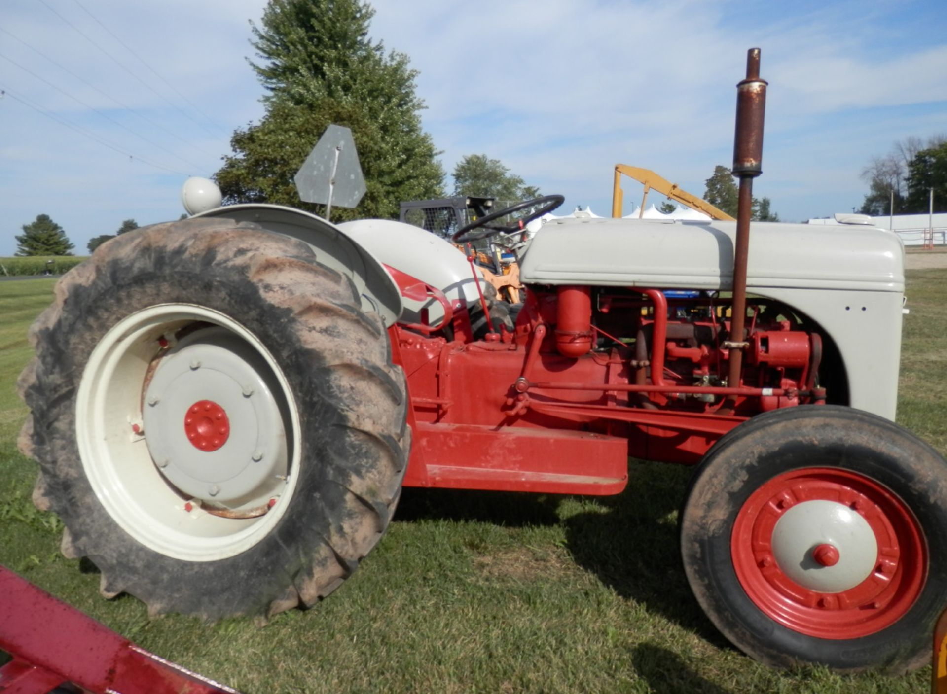 1939 FORD 9N TRACTOR - Image 6 of 7