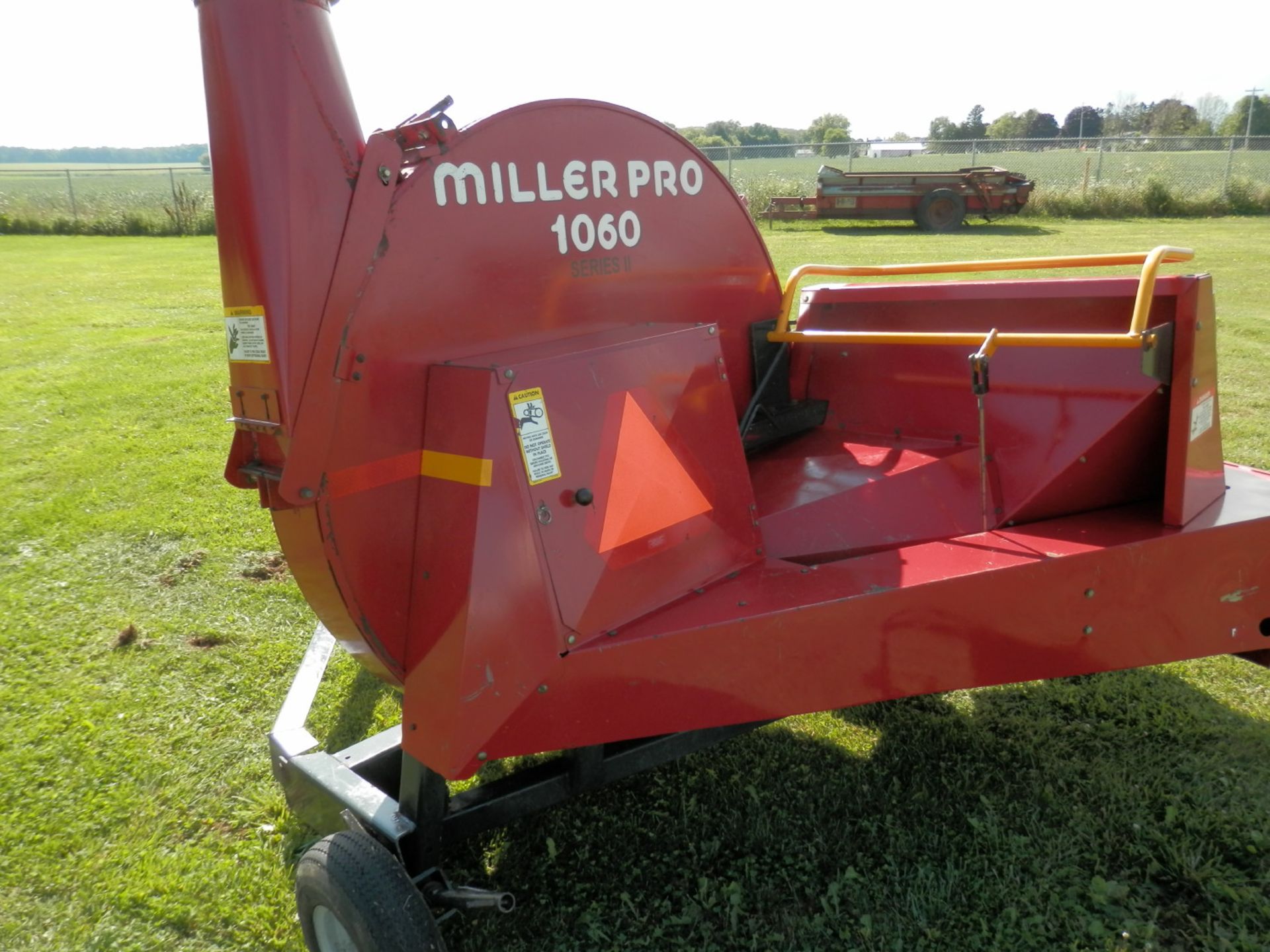 MILLER PRO 1060 SERIES II FORAGE BLOWER - Image 6 of 13