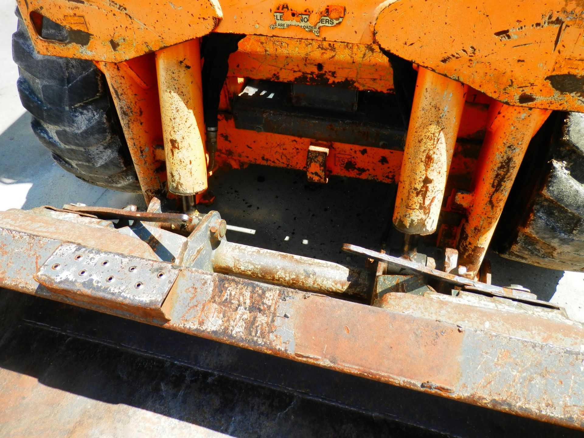 2003 MUSTANG 2044 SKID STEER - Image 9 of 12