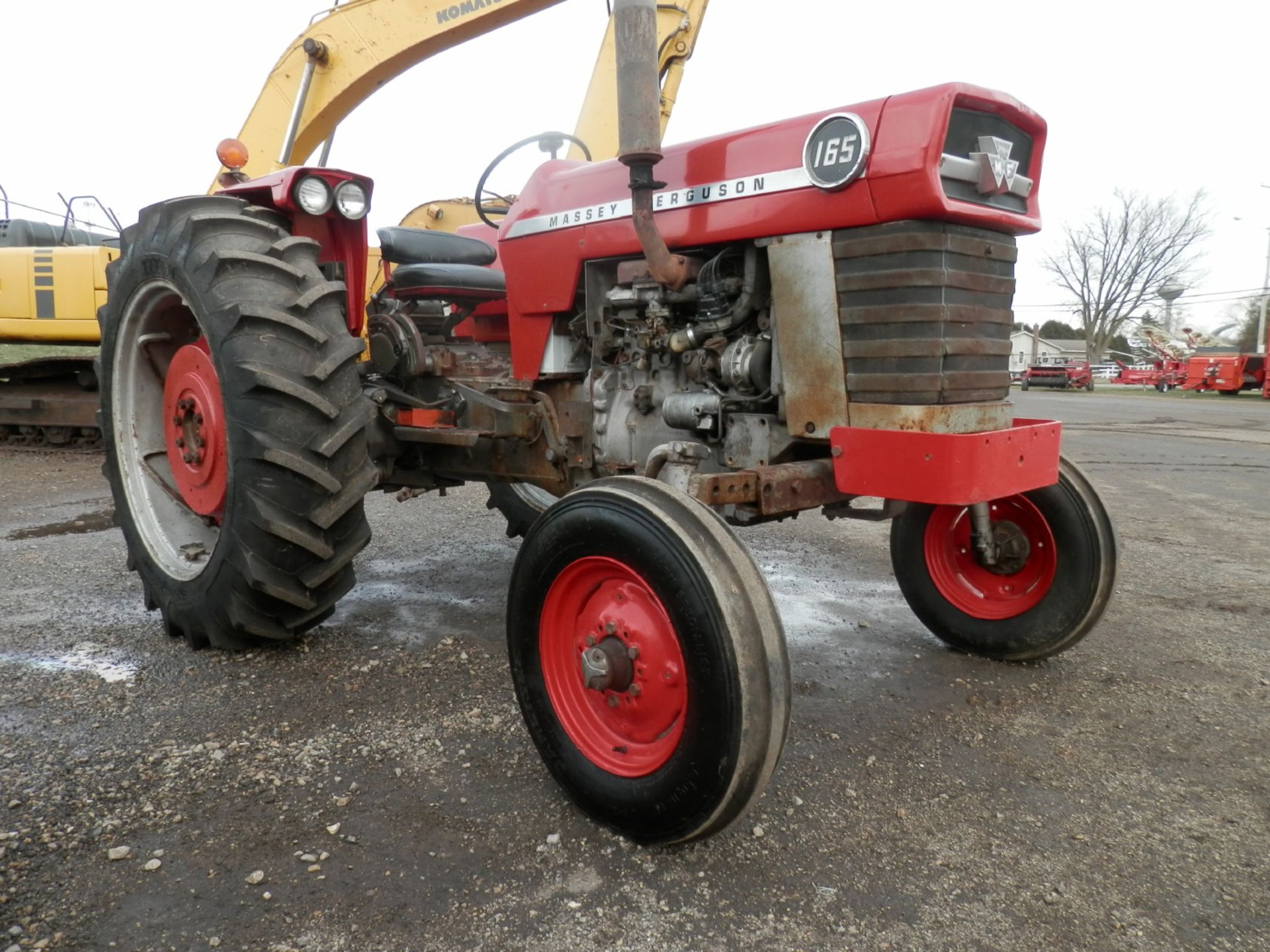 MASSEY FERGUSON 165 GAS UTILITY TRACTOR - Image 3 of 16