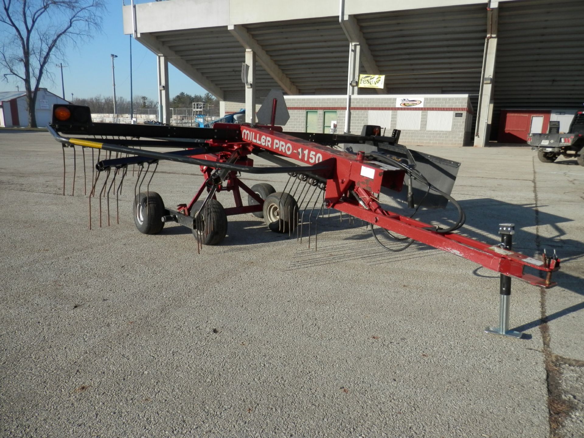 MILLER PRO 1150 ROTARY RAKE - Image 2 of 9