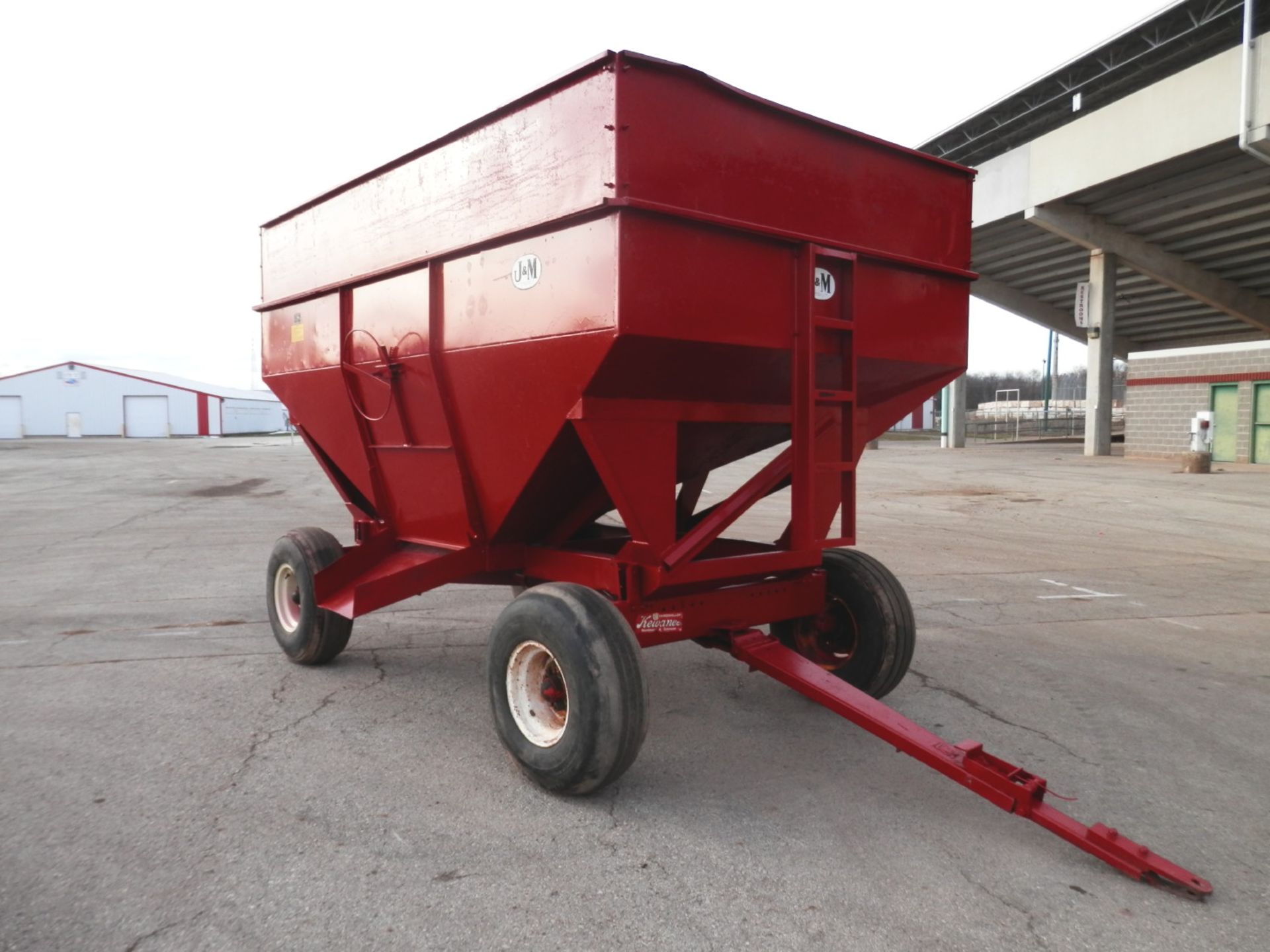 J&M MDL 350-20 GRAVITY BOX WAGON - Image 2 of 7