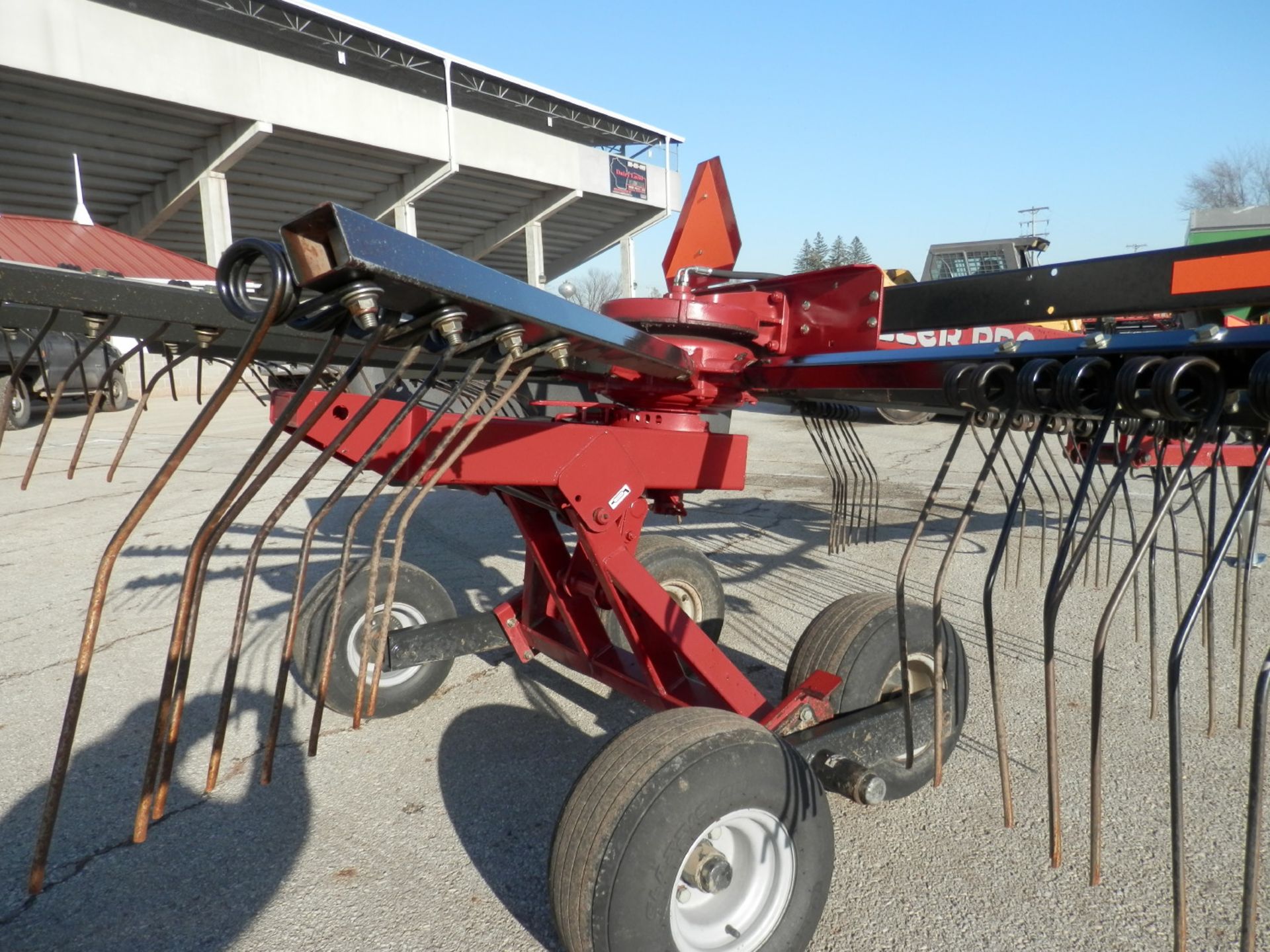 MILLER PRO 1150 ROTARY RAKE - Image 6 of 9