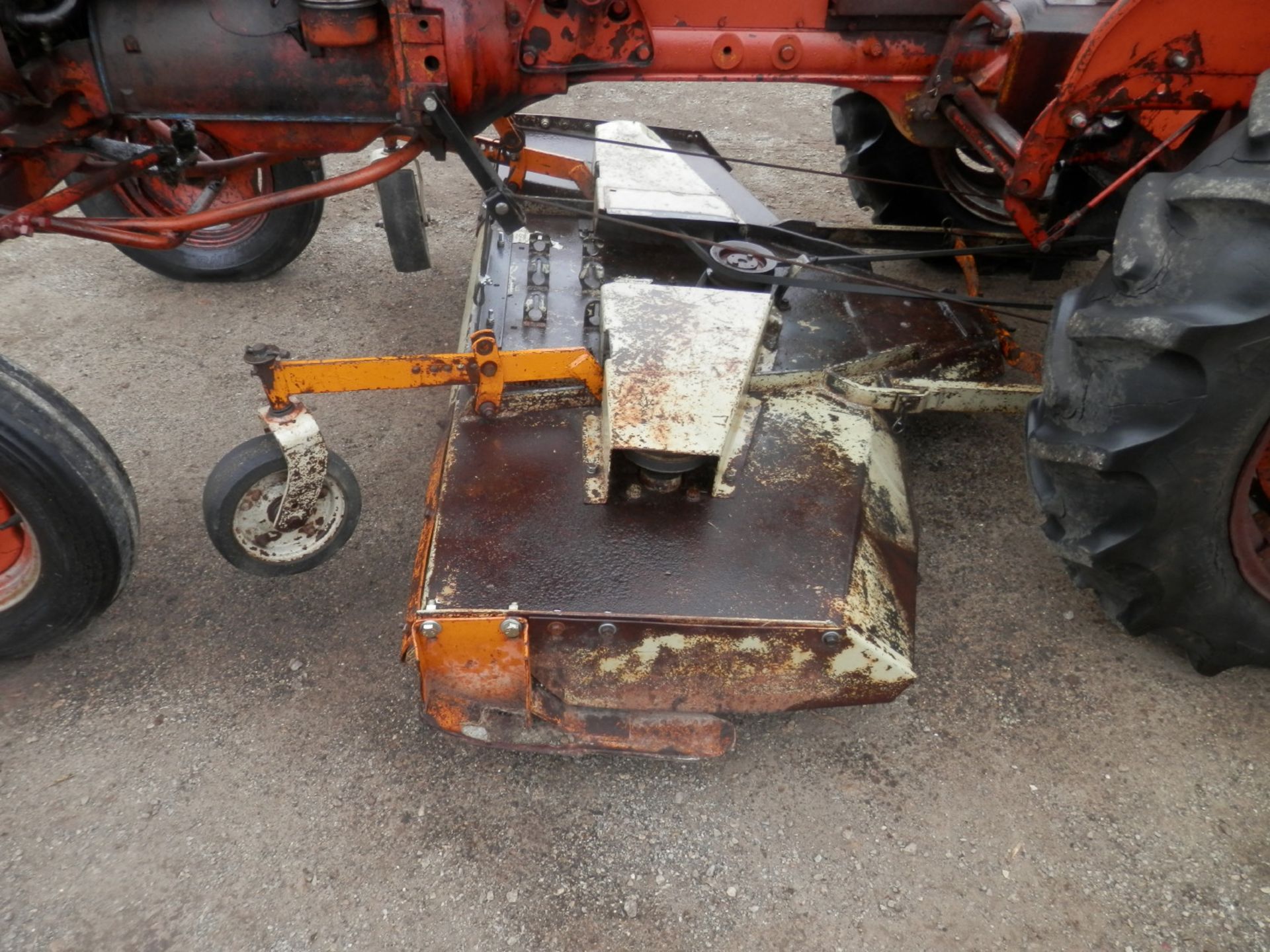 ALLIS CHALMERS CA TRACTOR w/WOODS BELLY MT MOWER - Image 7 of 8