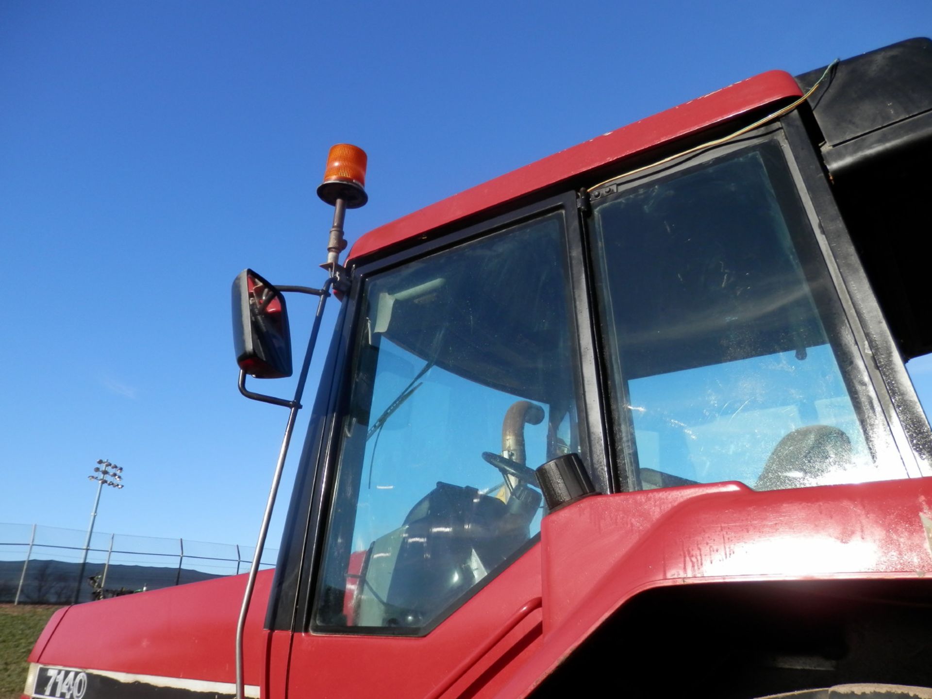 CASE IH 7140 MAGNUM 2WD TRACTOR - Image 7 of 19