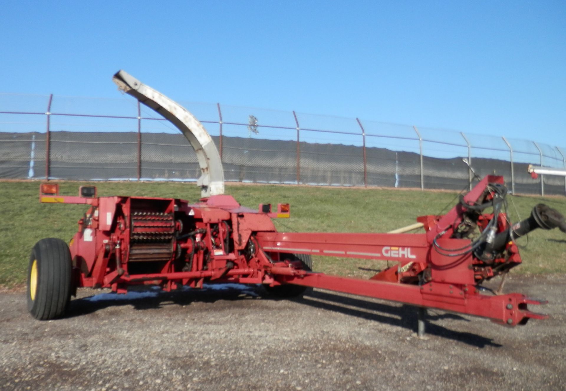 GEHL 1085 FORAGE CHOPPER (ELEC ISSUES)