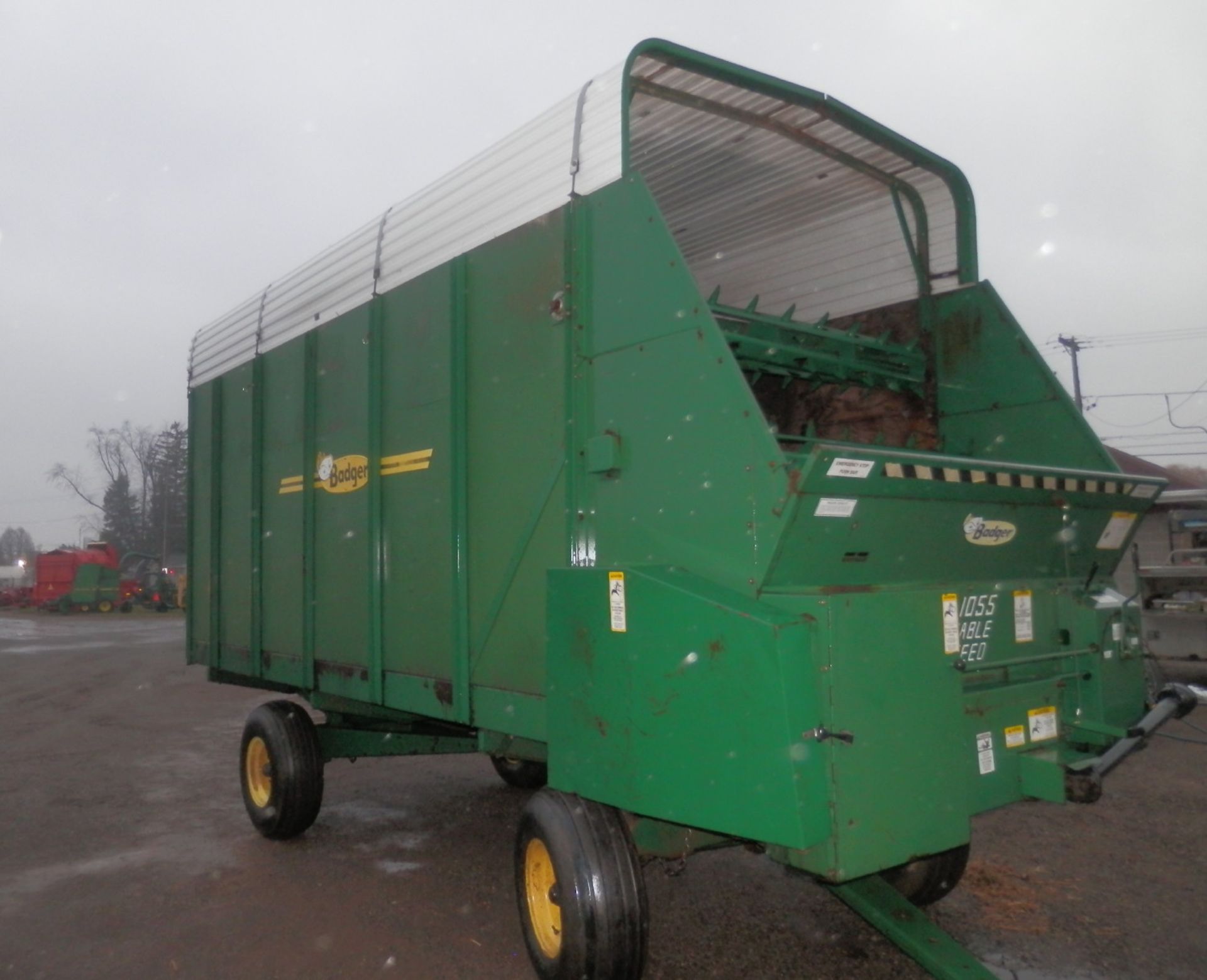 BADGER BN 1055 16' LH FORAGE WAGON - Image 3 of 8