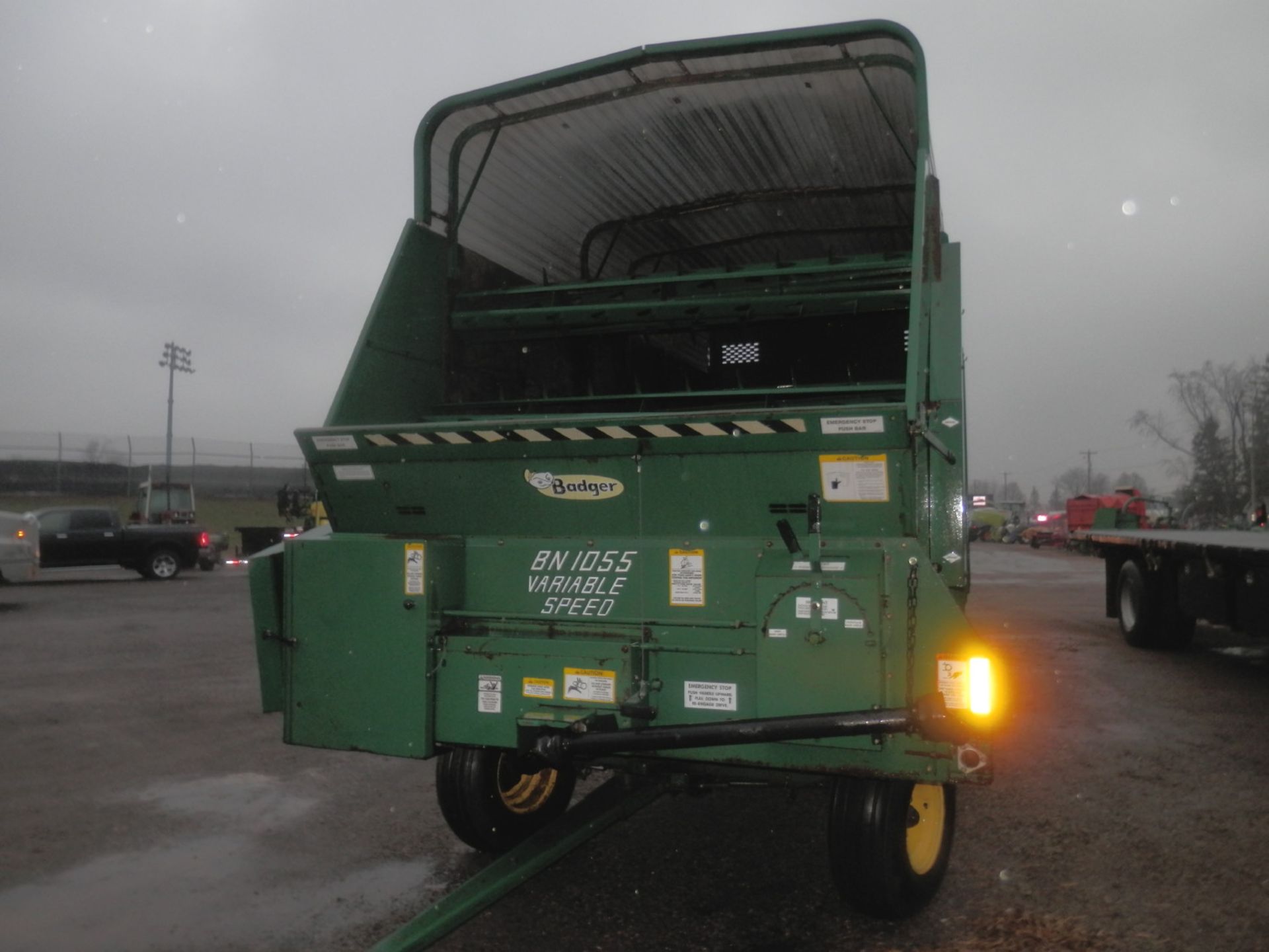 BADGER BN 1055 16' LH FORAGE WAGON - Image 2 of 8