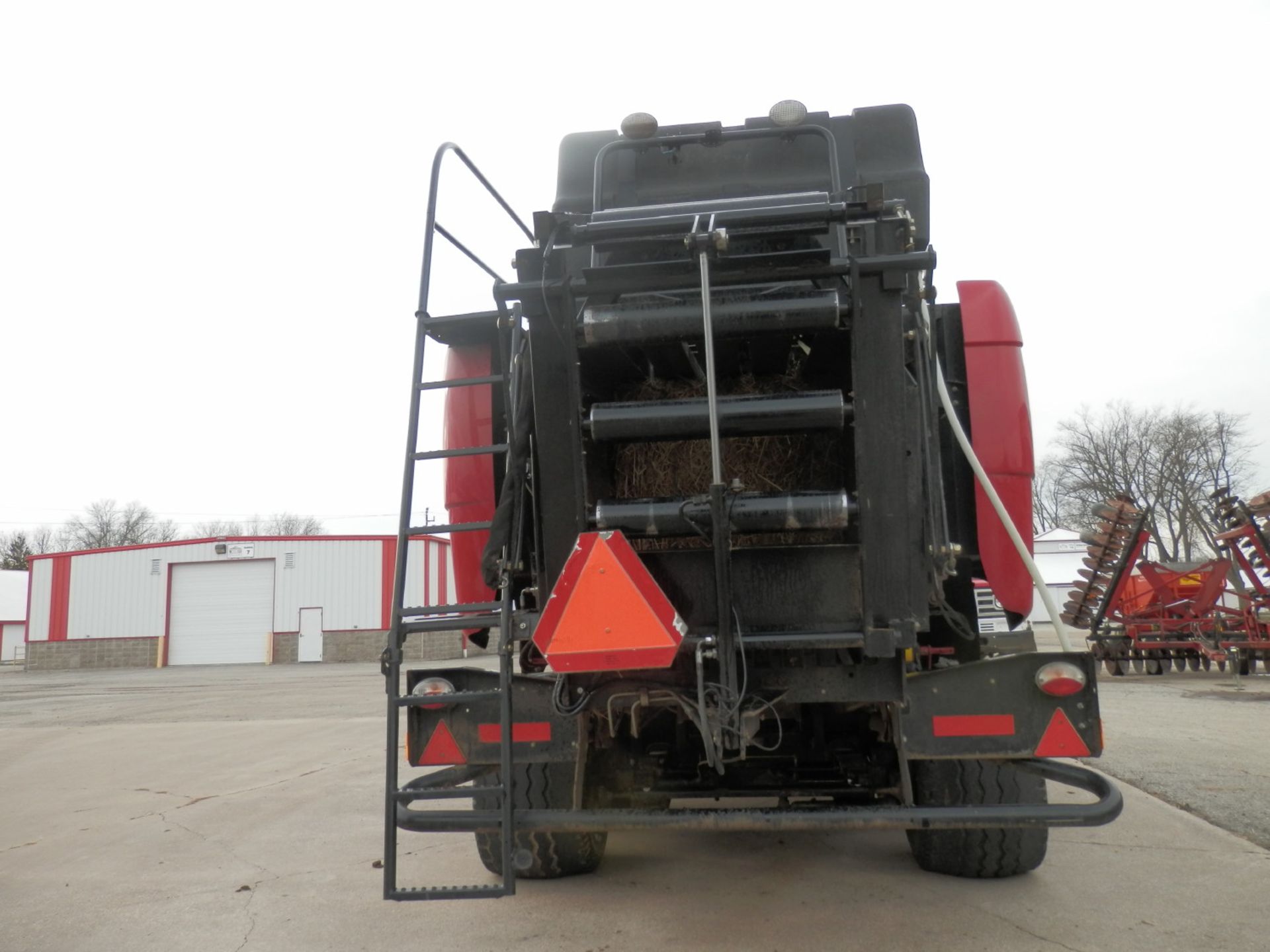 CASE IH LB334R BIG SQUARE BALER - Image 5 of 18