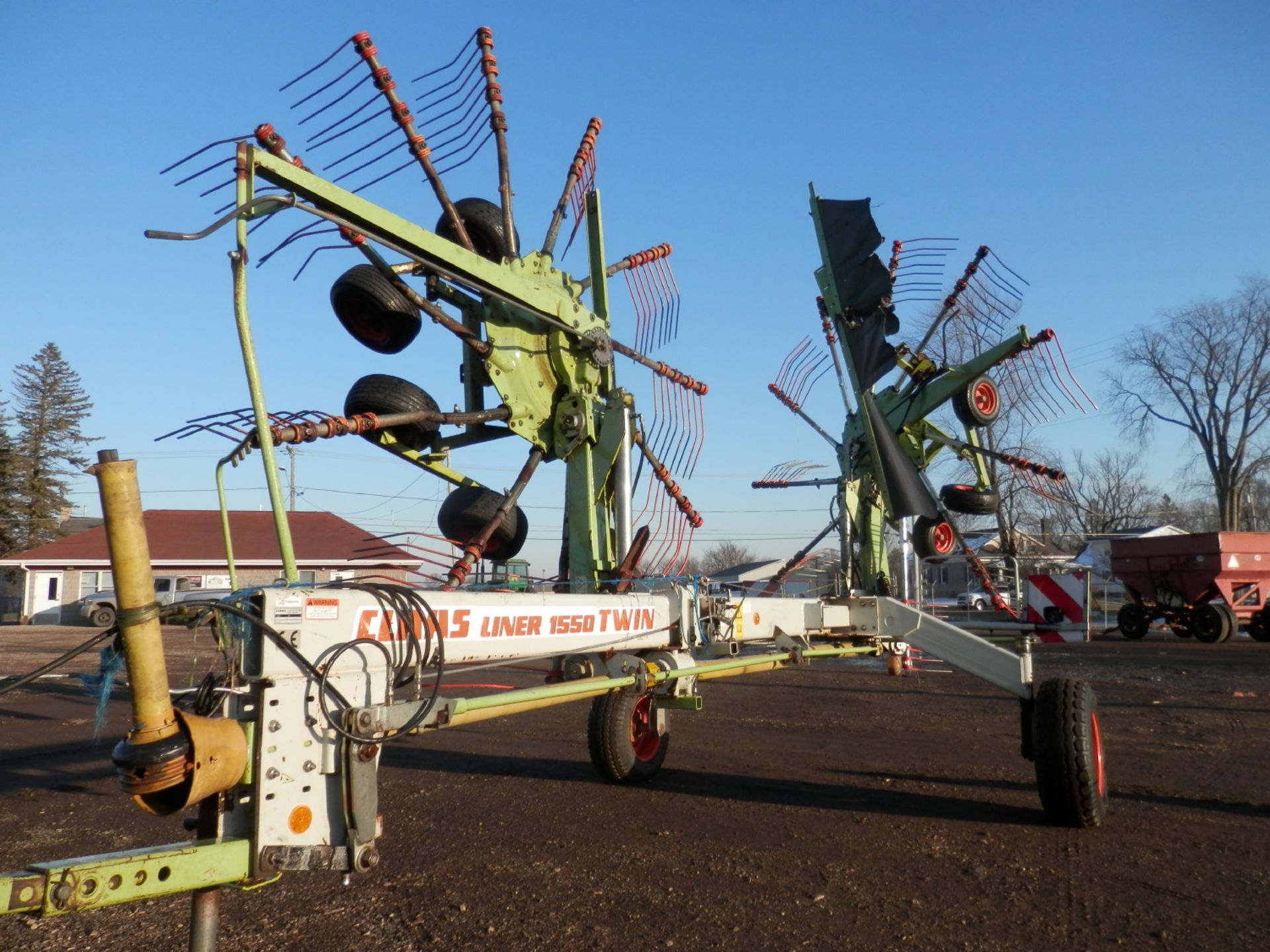 CLAAS LINER 1550 TWIN ROTARY RAKE - Image 3 of 9