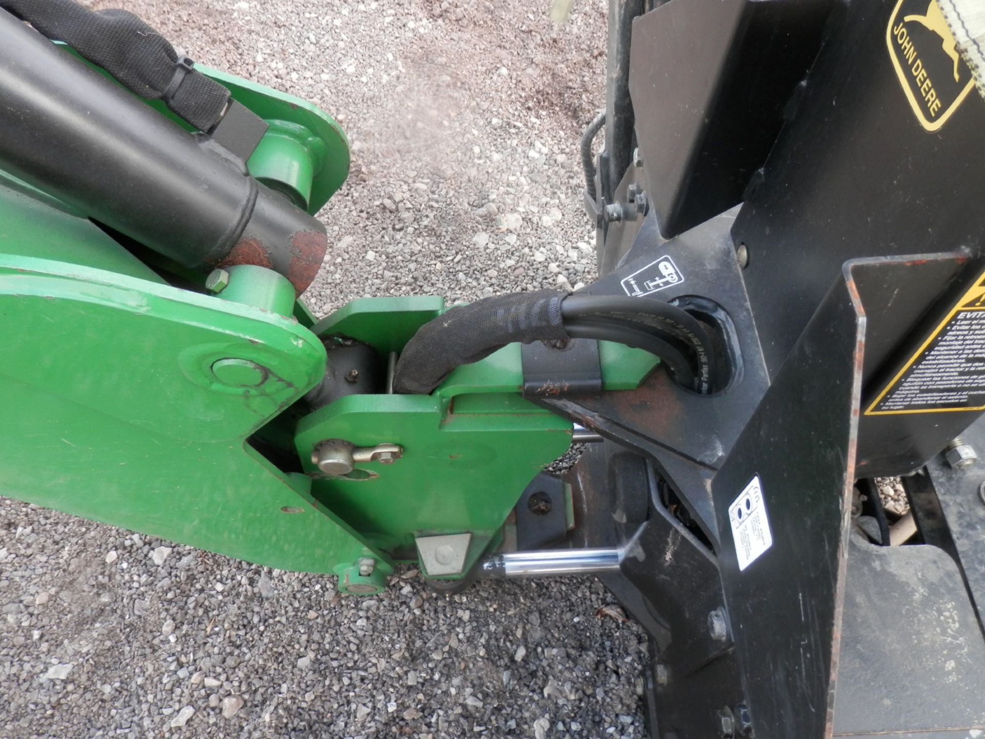 JOHN DEERE 48 BACKHOE ATTACHMENT (4510-4710 ADAPTER PLATE) - Image 4 of 9