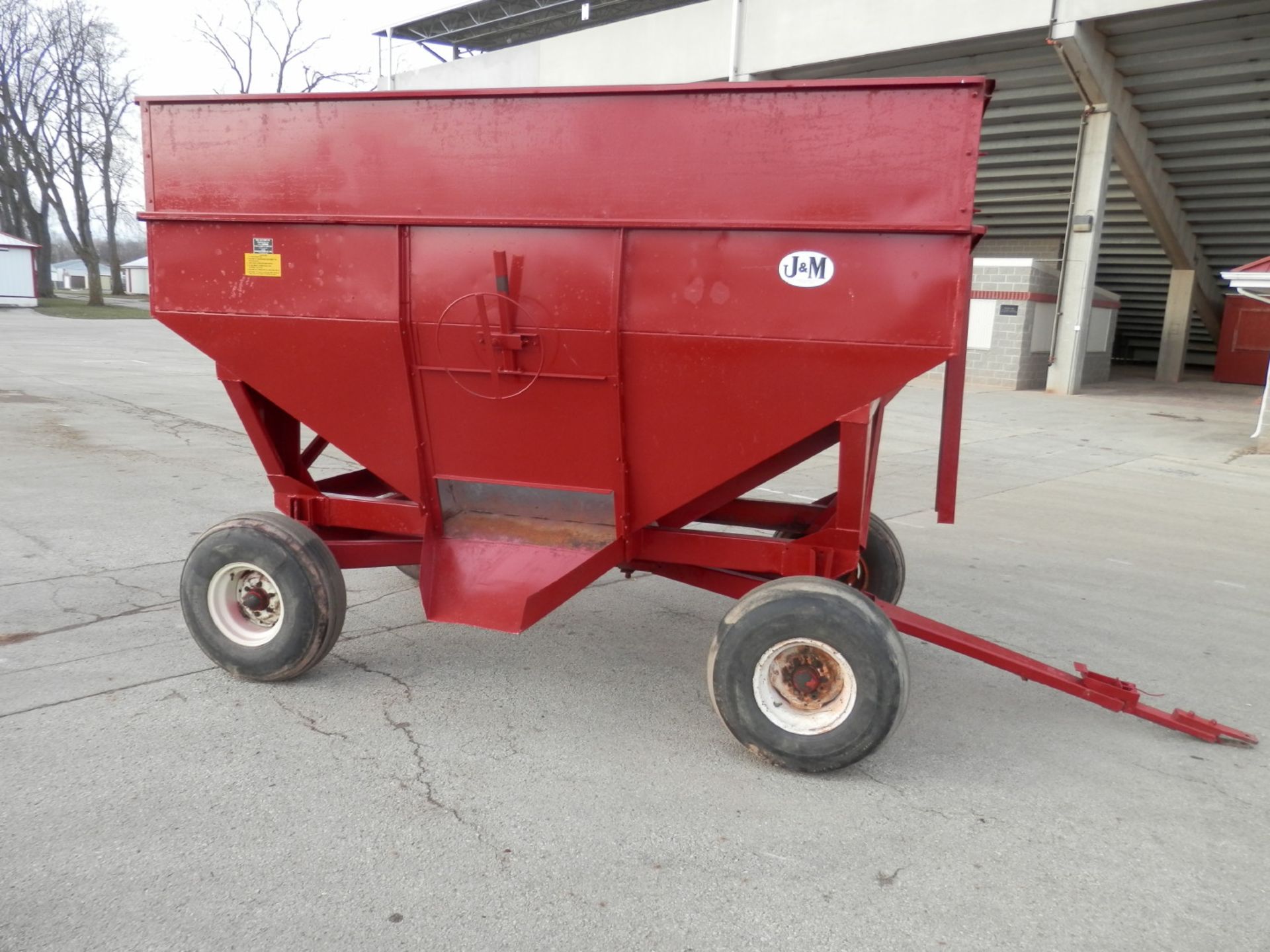 J&M MDL 350-20 GRAVITY BOX WAGON