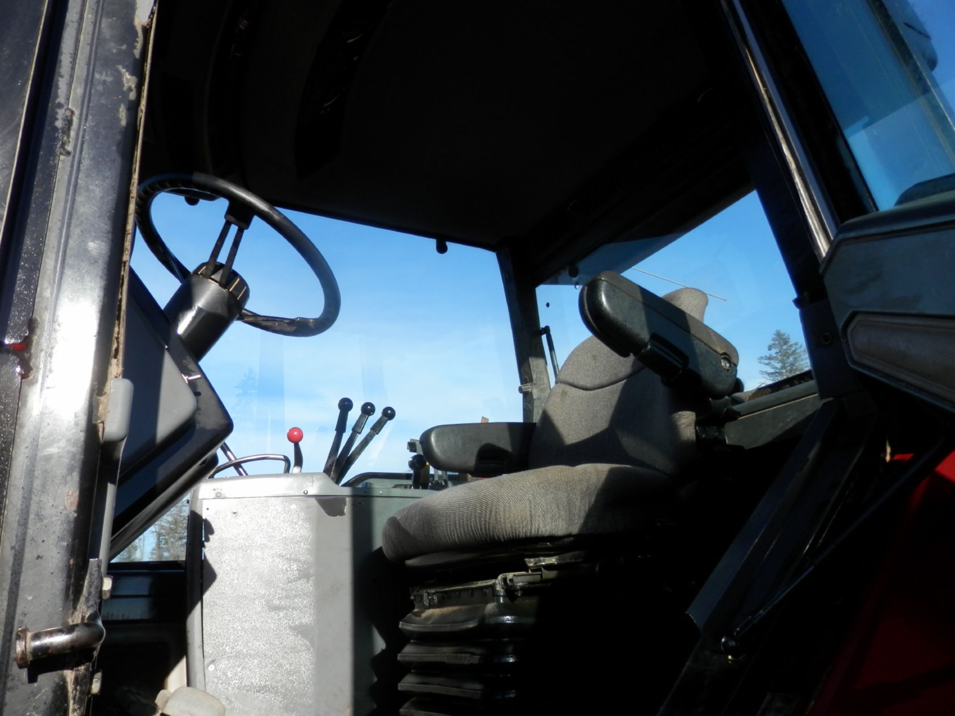 CASE IH 7140 MAGNUM 2WD TRACTOR - Image 8 of 19