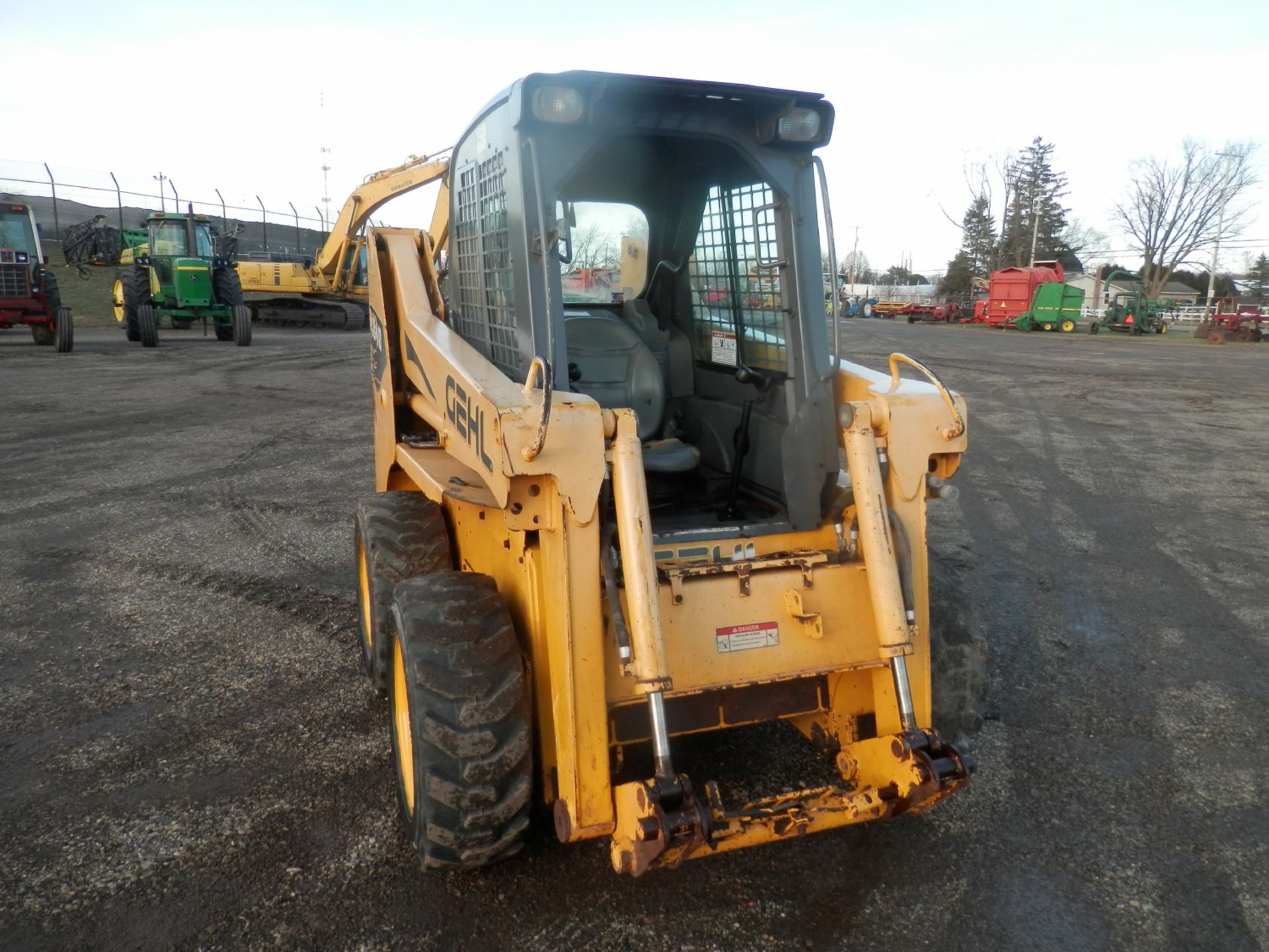 GEHL 4840 SKID STEER - Image 2 of 14