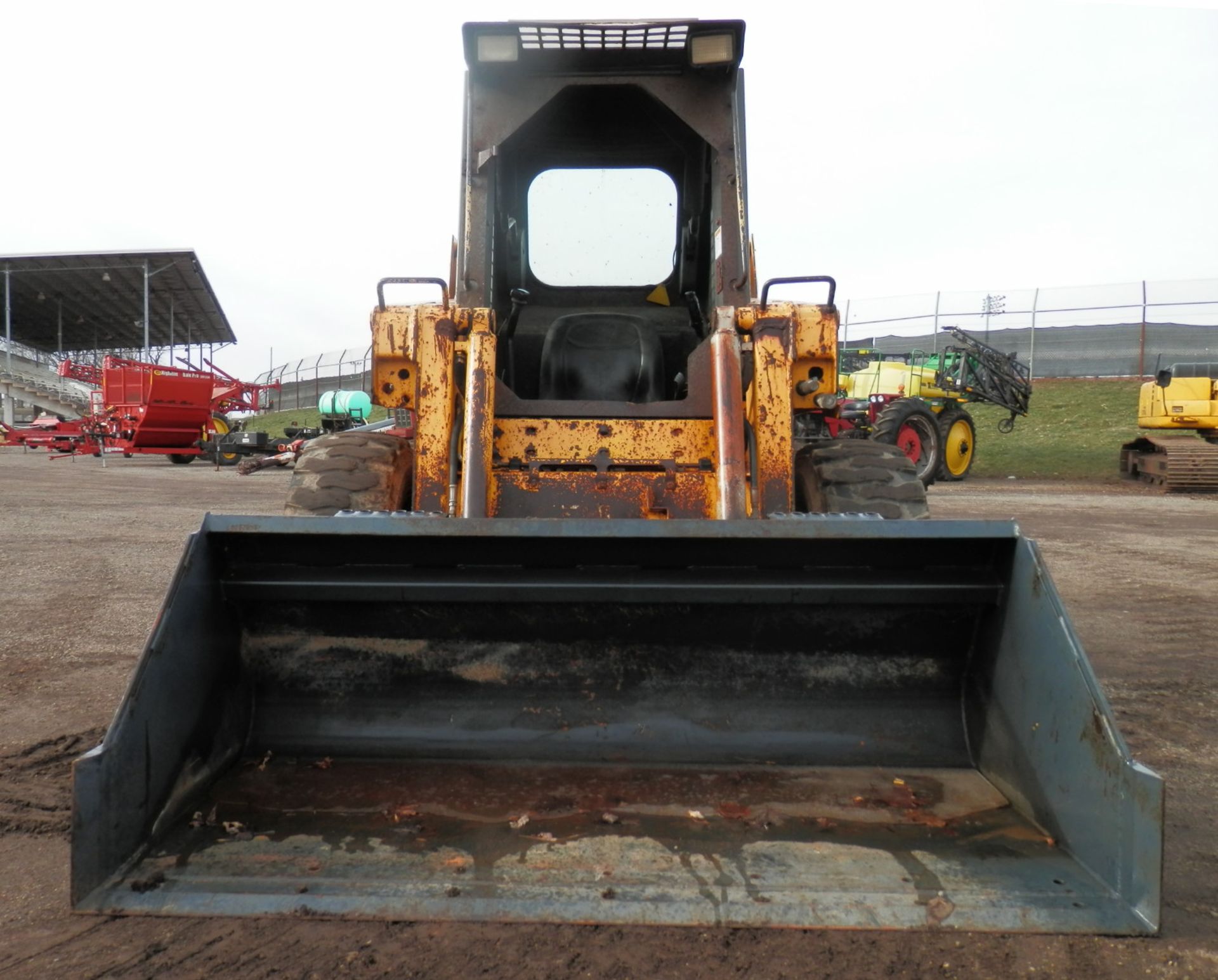 GEHL 4835SX DIESEL SKID STEER - Image 2 of 12