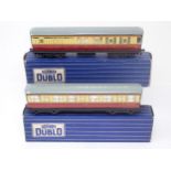 Pair of Hornby-Dublo D11 Coaches, near mint in blue and white boxes. 1/3rd and Brake/3rd. Brake
